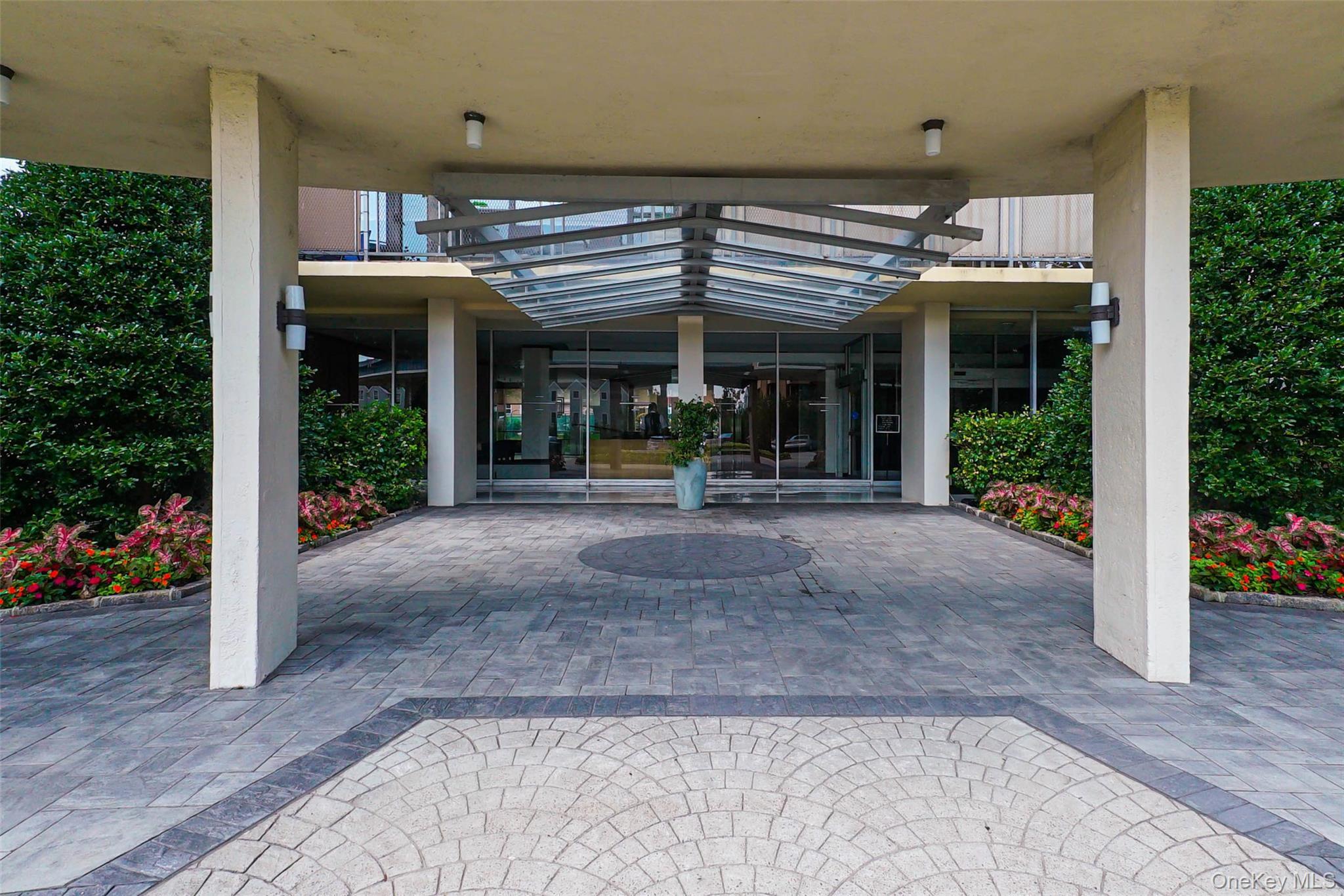 Coop Powells Cove  Queens, NY 11357, MLS-915359-3