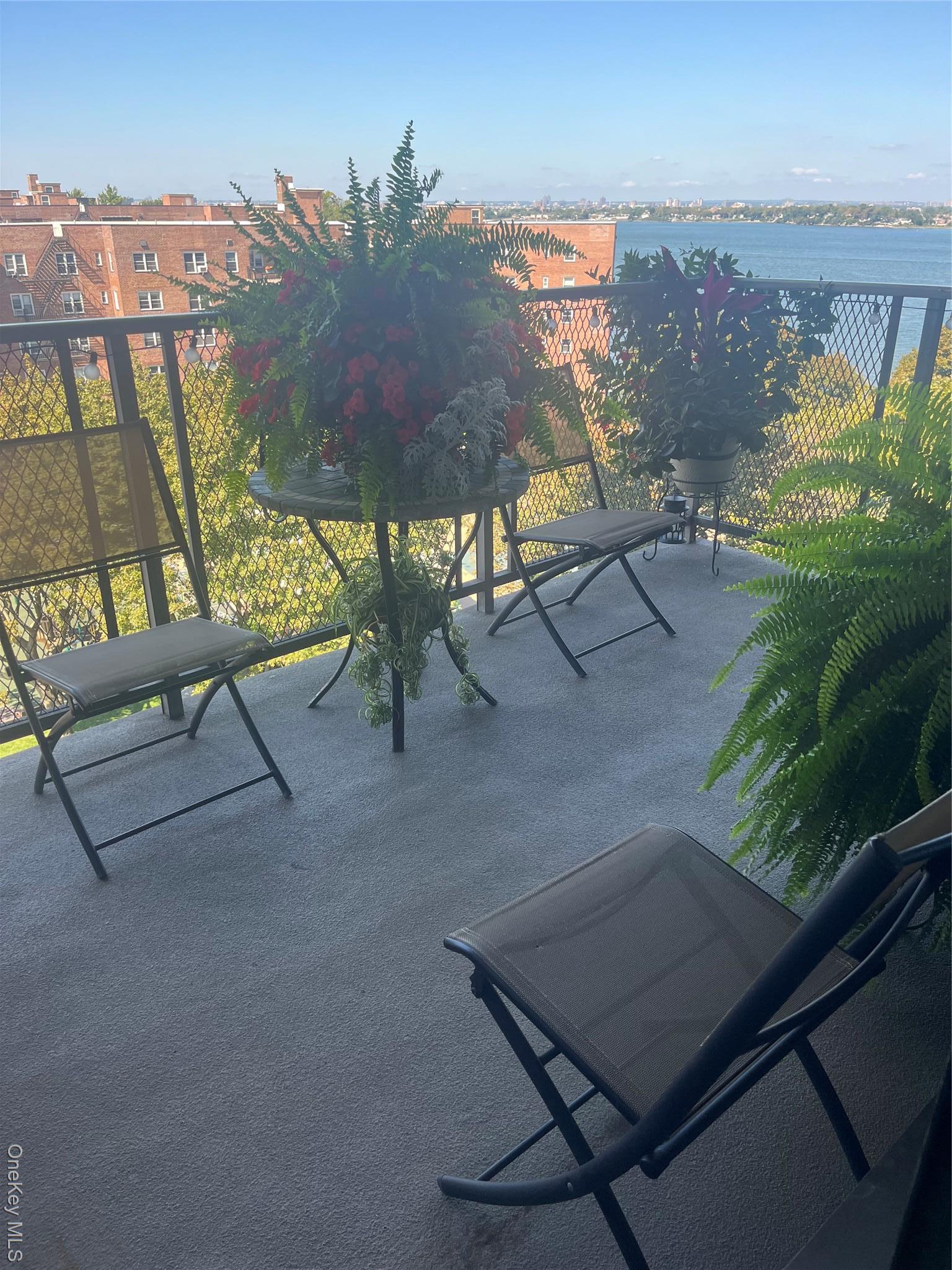 Coop Powells Cove  Queens, NY 11357, MLS-915359-8