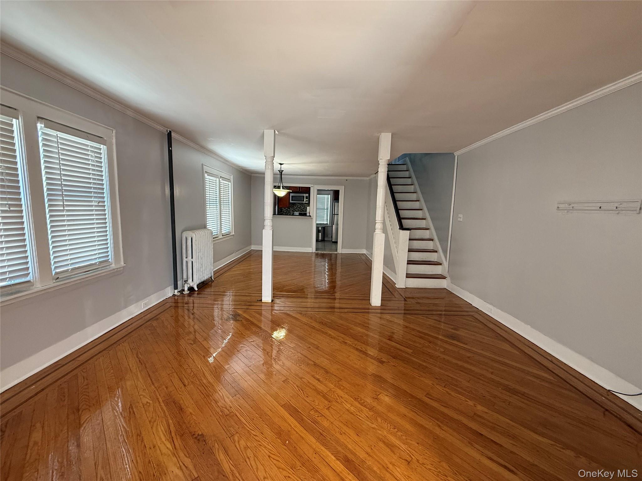 Single Family 199th St Queens, NY 11423, MLS-915376-4