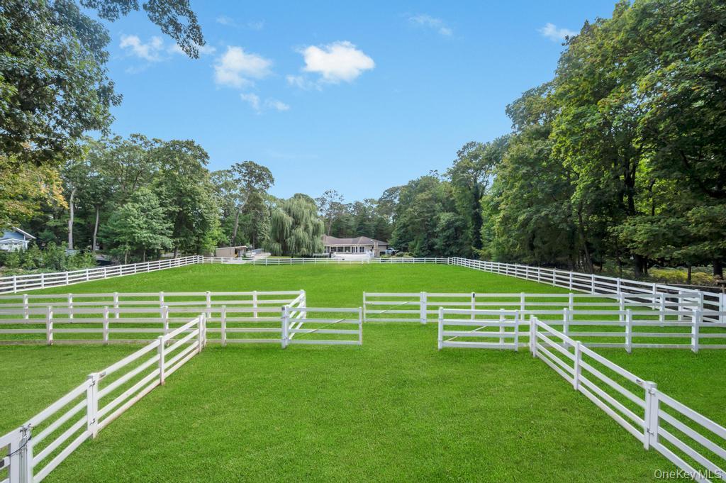 Single Family Oakside  Suffolk County, NY 11787, MLS-915379-36