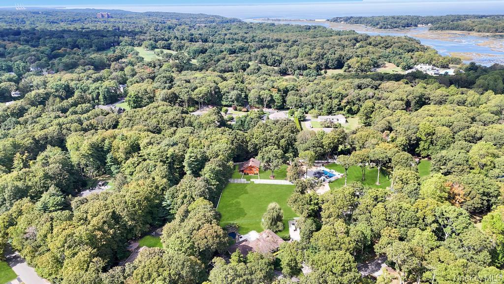 Single Family Oakside  Suffolk County, NY 11787, MLS-915379-45