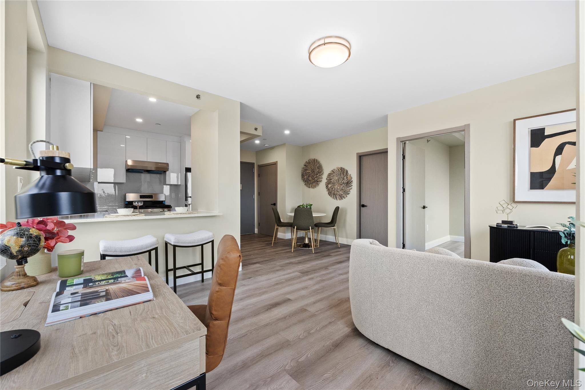 Condo 72nd  Queens, NY 11365, MLS-915408-12