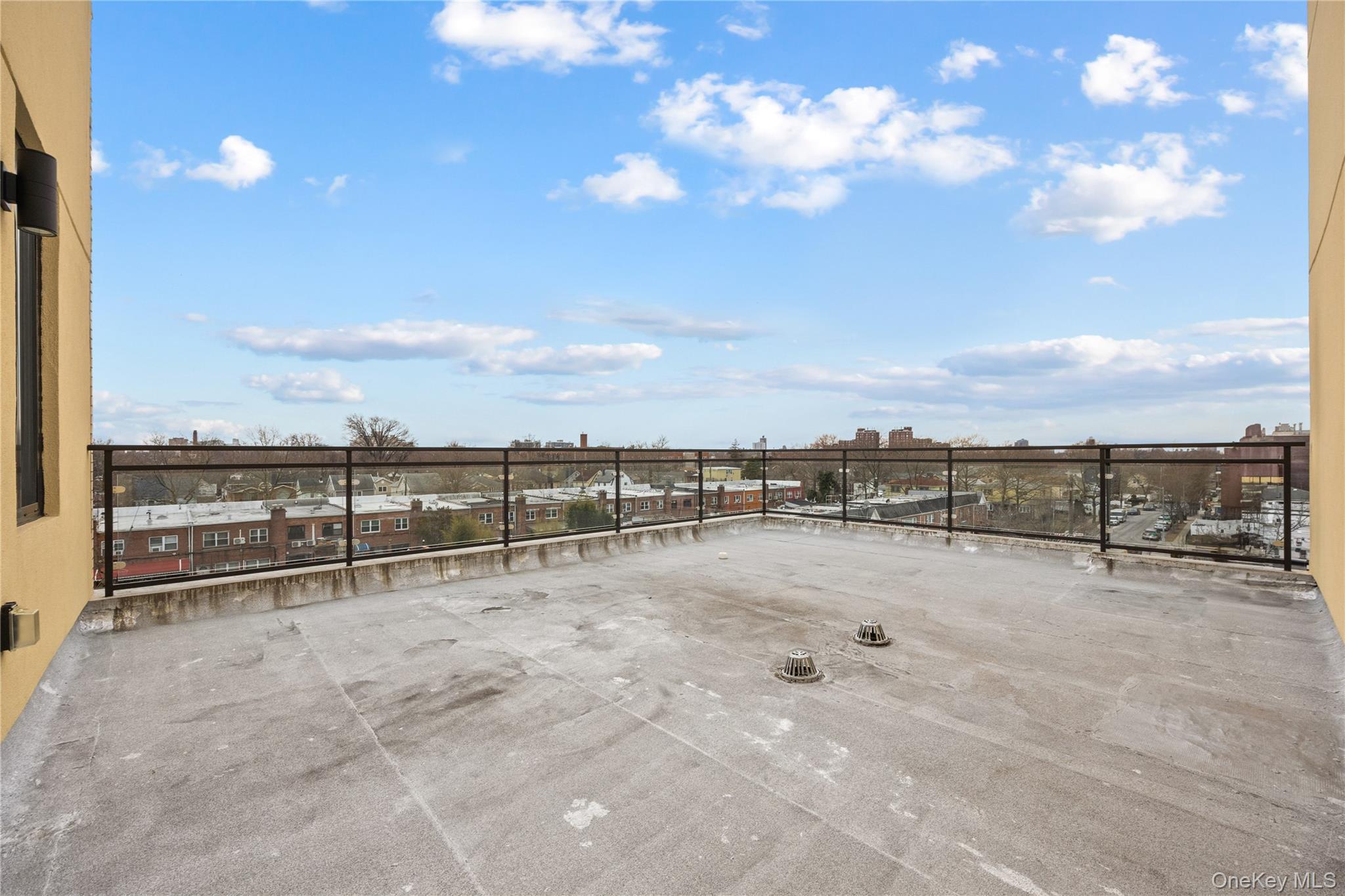 Condo 72nd  Queens, NY 11365, MLS-915408-17