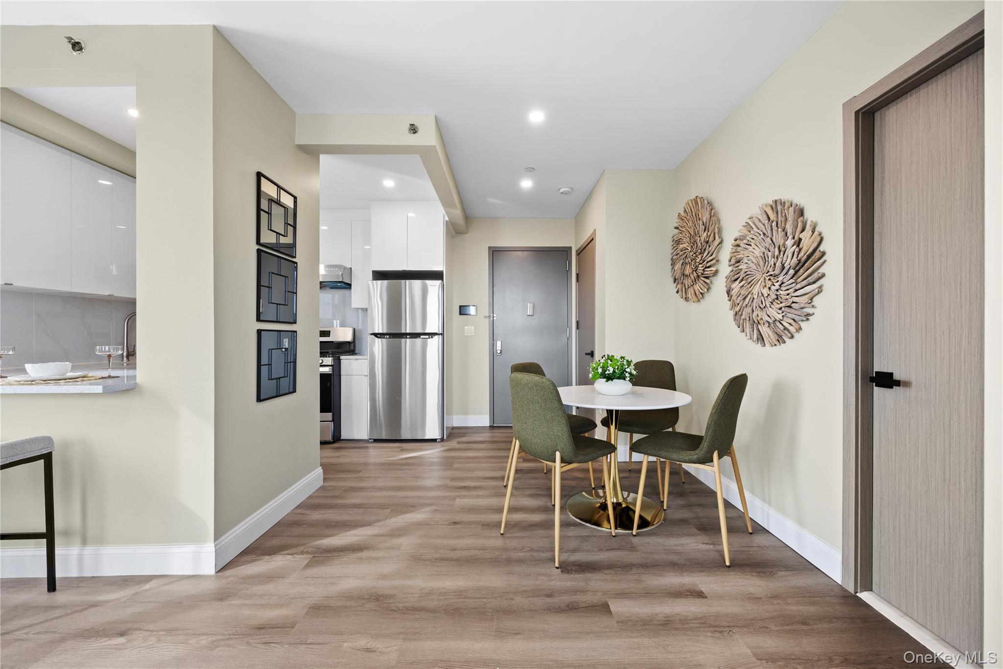 Condo 72nd  Queens, NY 11365, MLS-915408-5