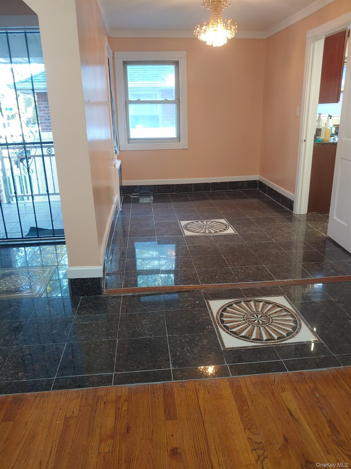 Single Family 81st  Queens, NY 11426, MLS-915429-6