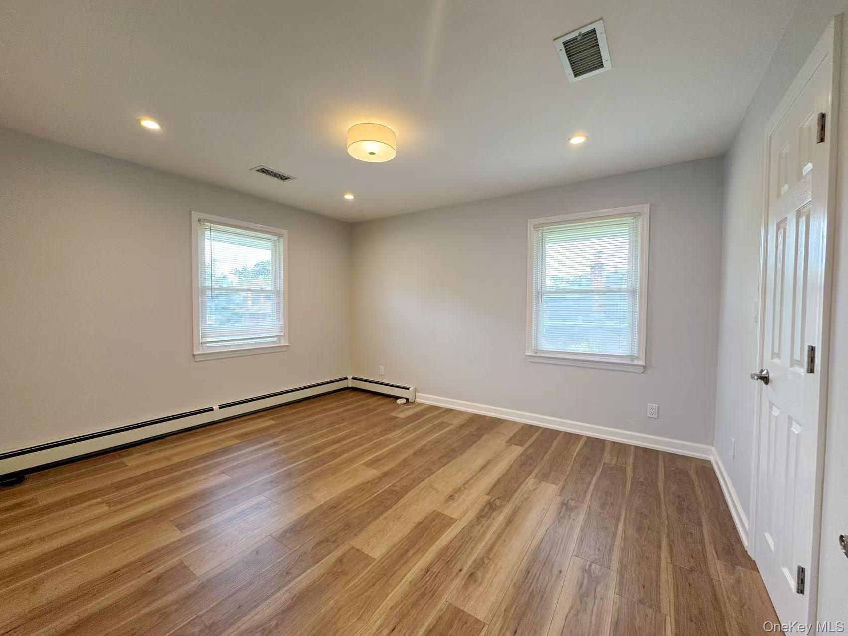 Single Family Celia  Nassau County, NY 11753, MLS-915443-6