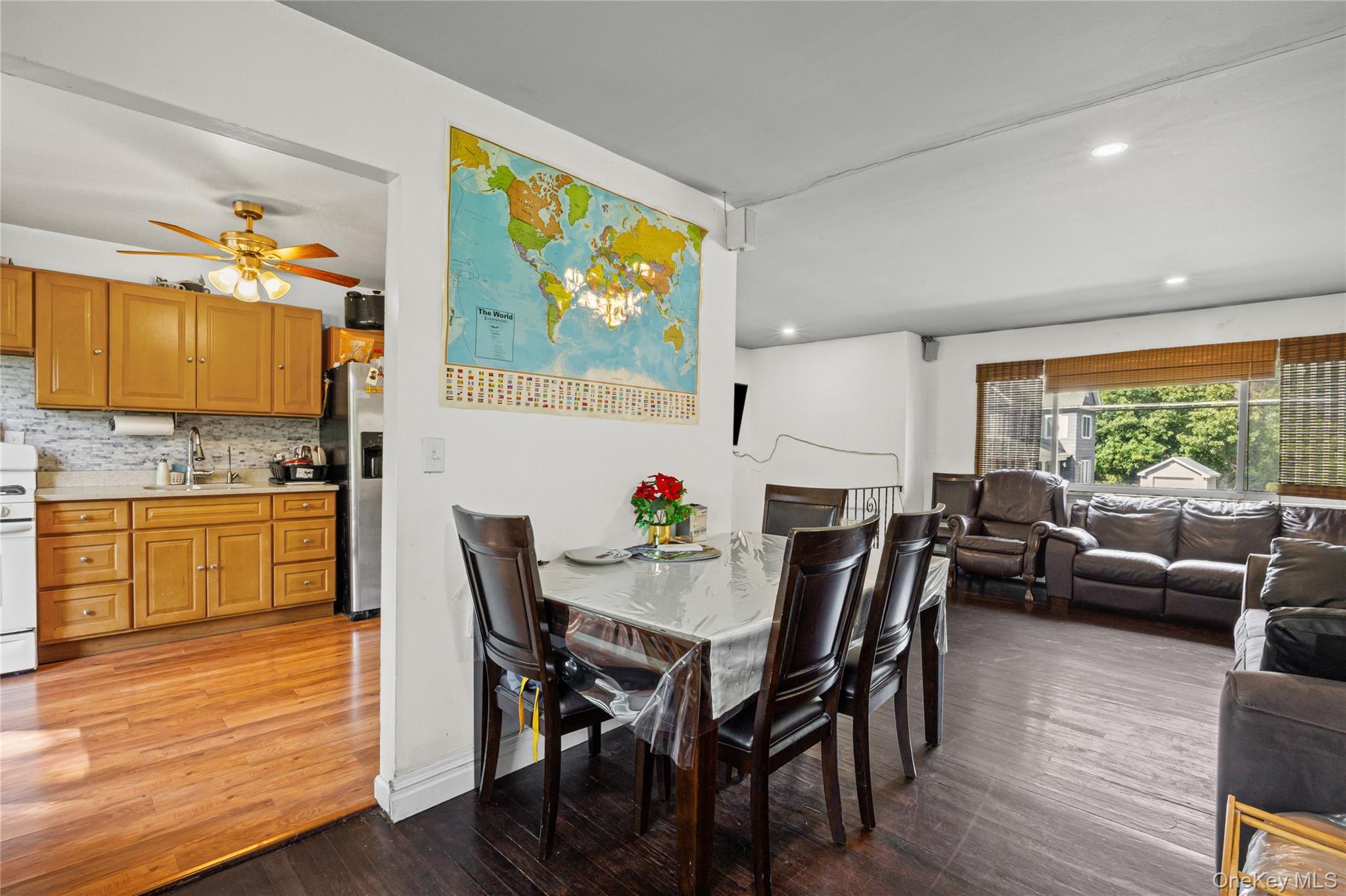 Single Family Oak Suffolk County, NY 11701, MLS-915454-12