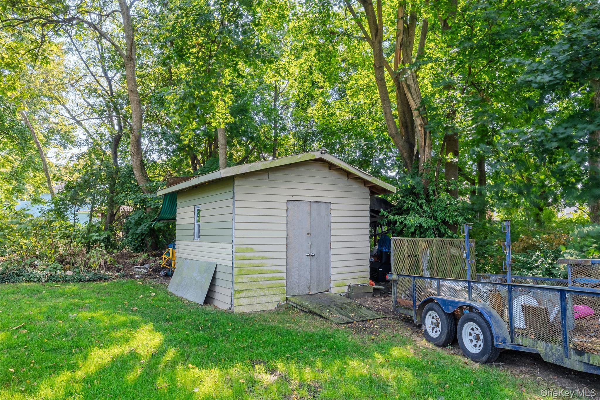 Single Family Oak Suffolk County, NY 11701, MLS-915454-5