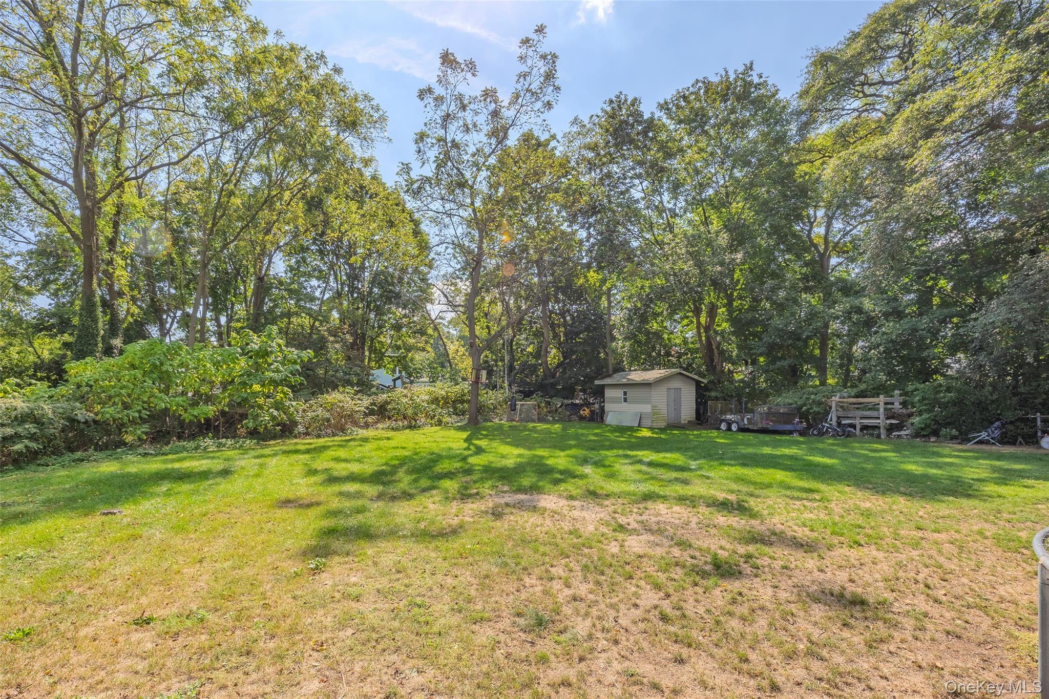 Single Family Oak Suffolk County, NY 11701, MLS-915454-8