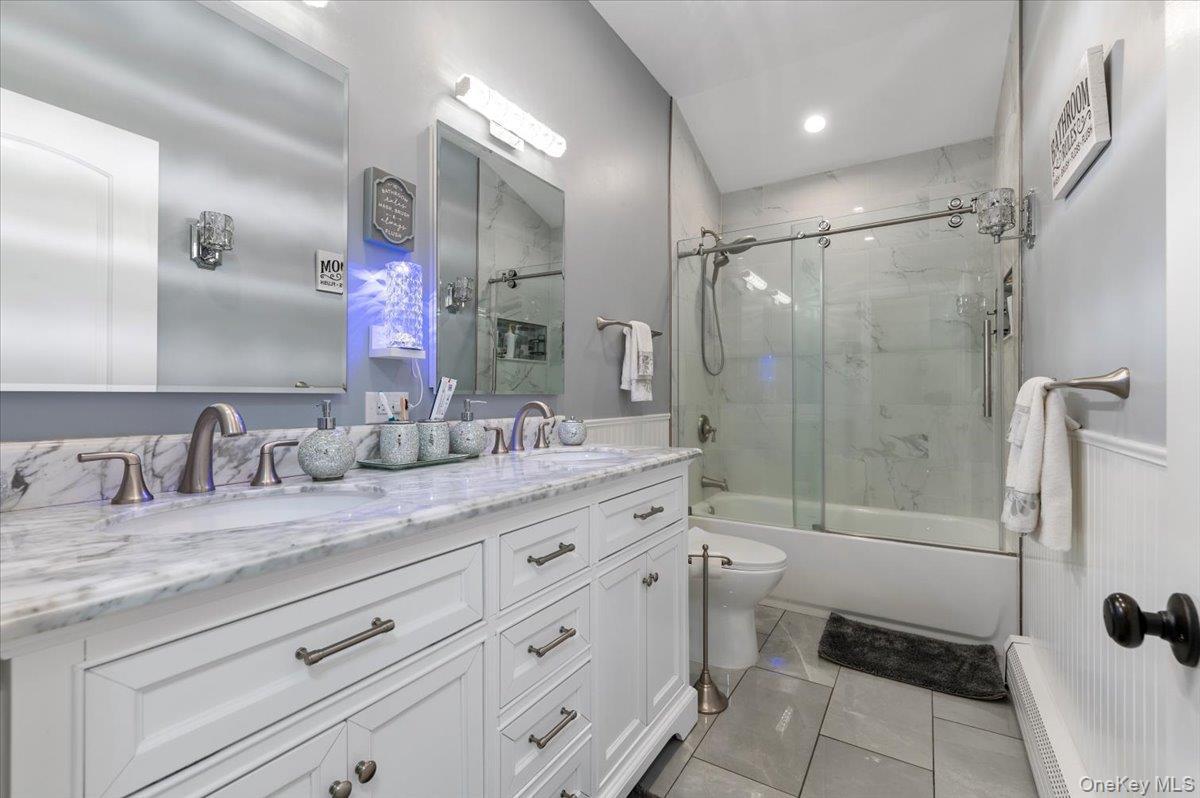 Single Family Locust Suffolk County, NY 11778, MLS-915460-14