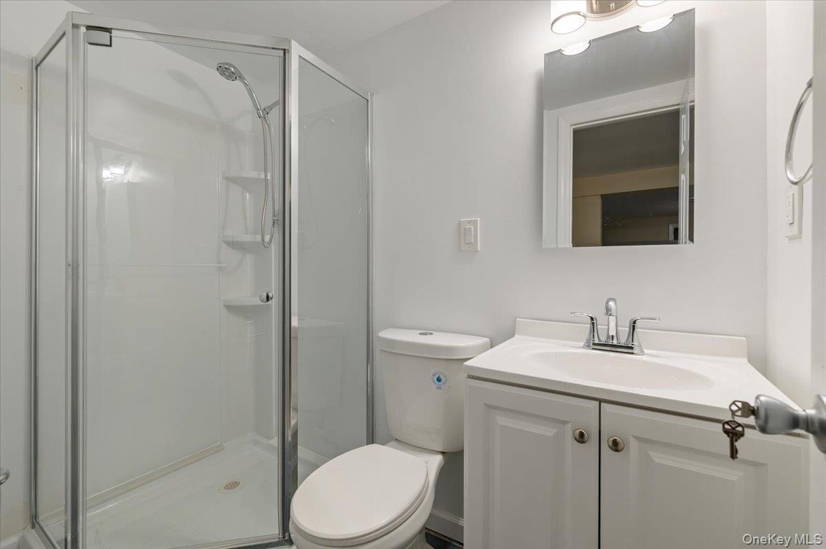 Single Family Locust Suffolk County, NY 11778, MLS-915460-26