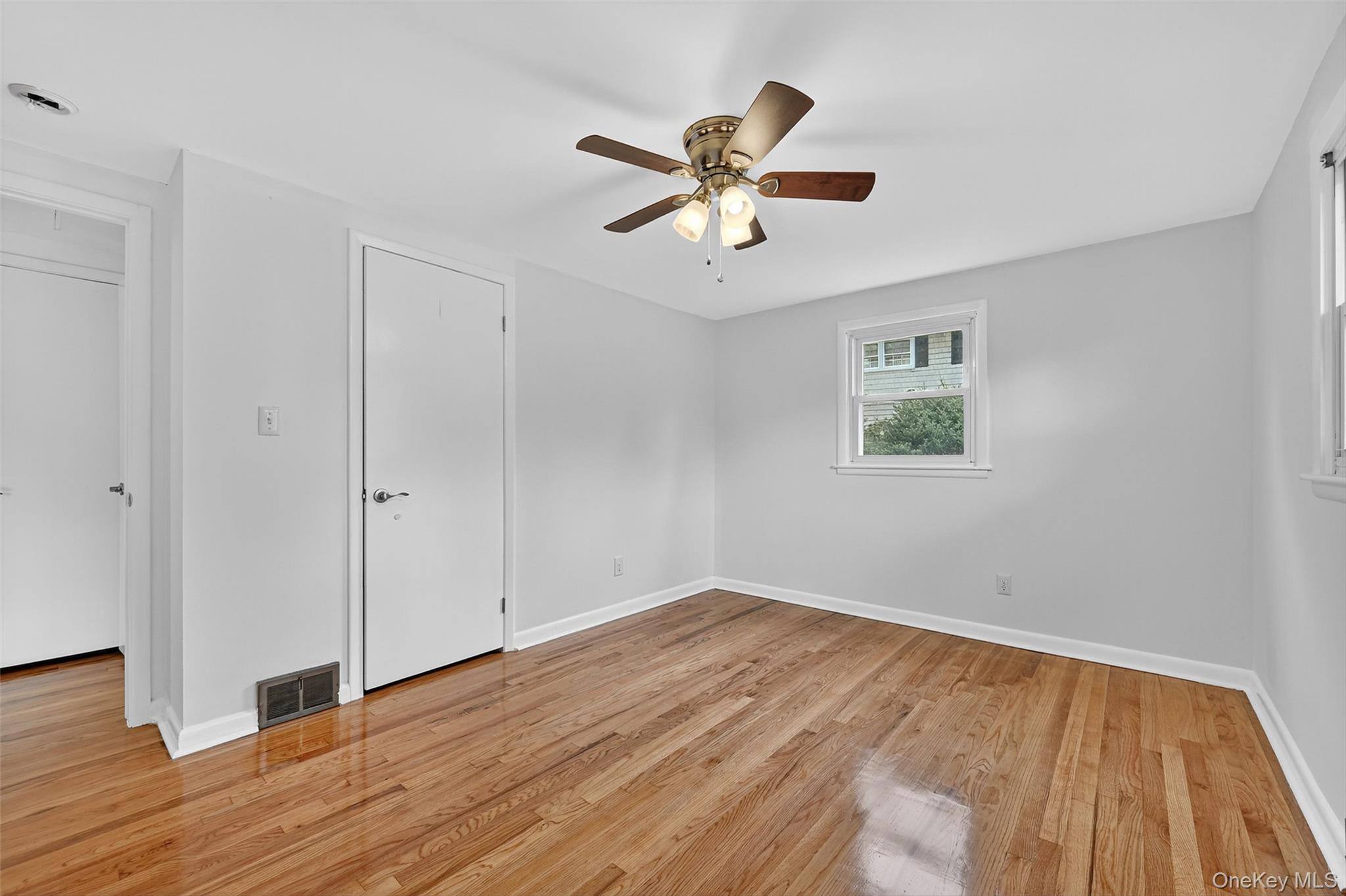 Single Family Stonecrest  Orange County, NY 12553, MLS-915469-12