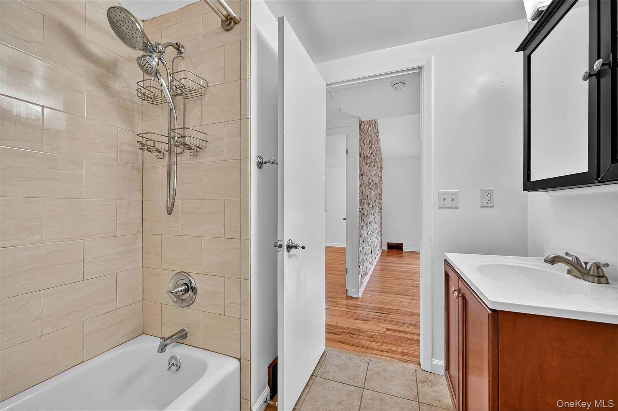 Single Family Stonecrest  Orange County, NY 12553, MLS-915469-9