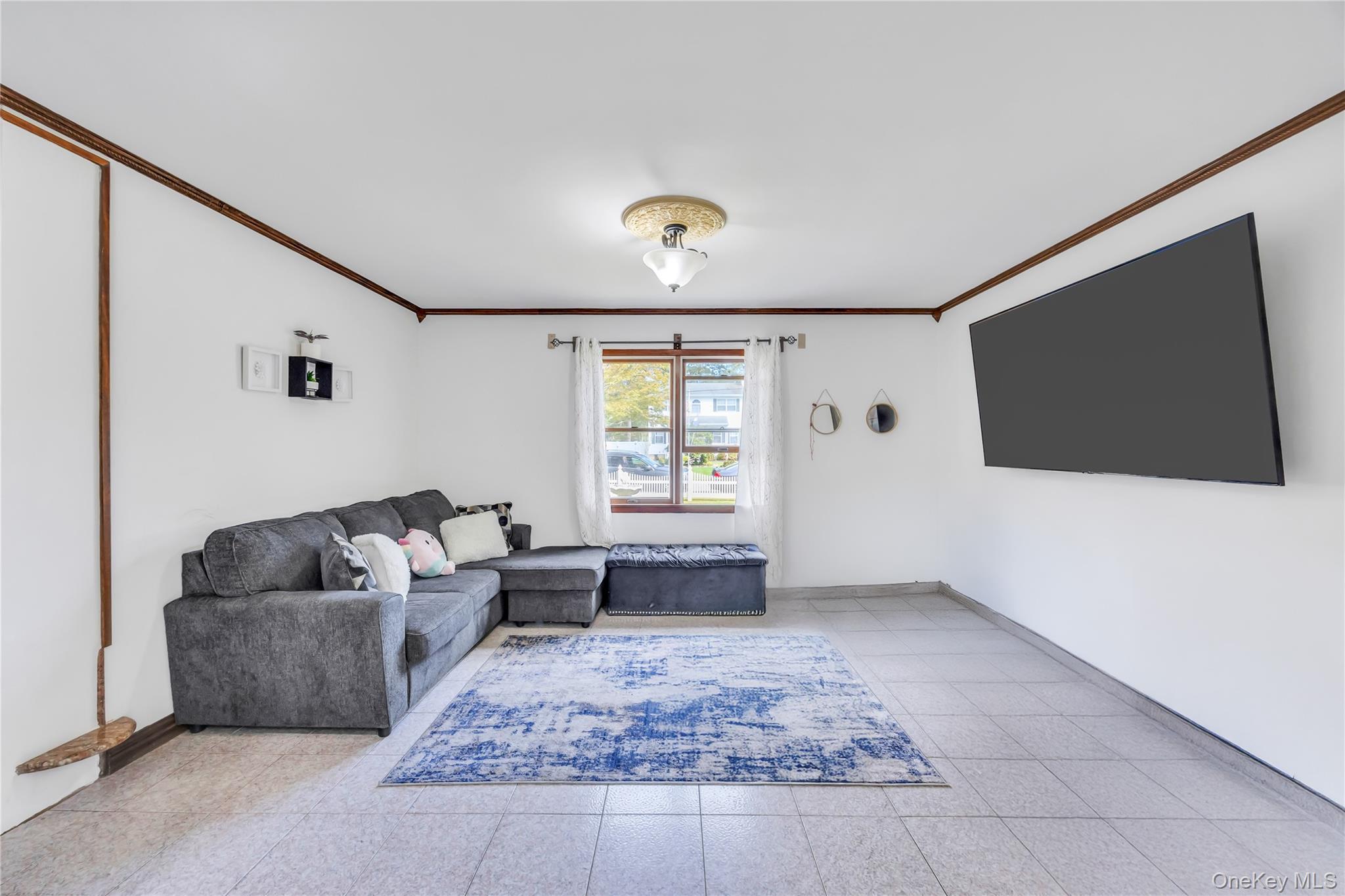 Single Family Cranford Suffolk County, NY 11950, MLS-915479-12