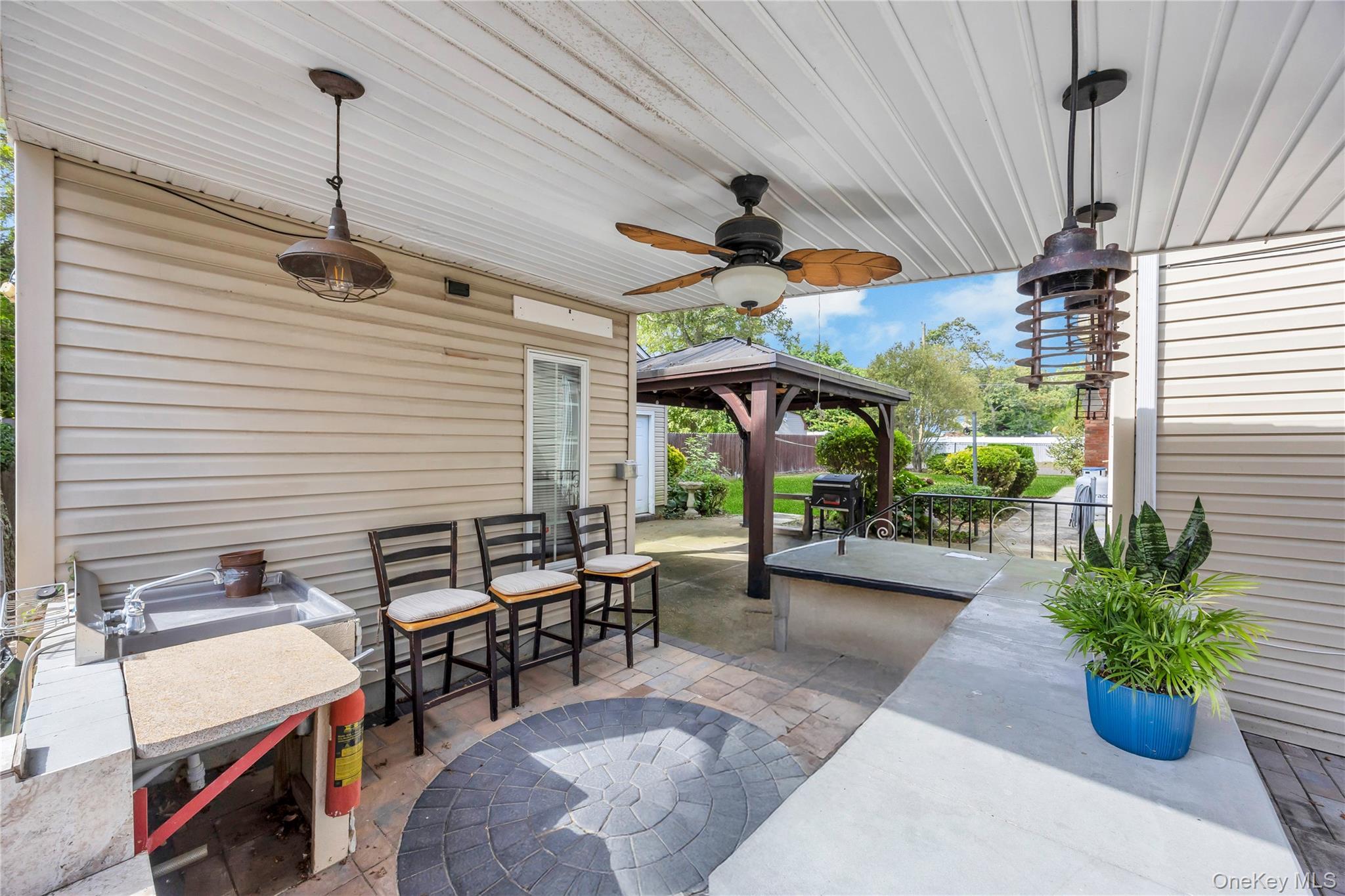 Single Family Cranford Suffolk County, NY 11950, MLS-915479-17