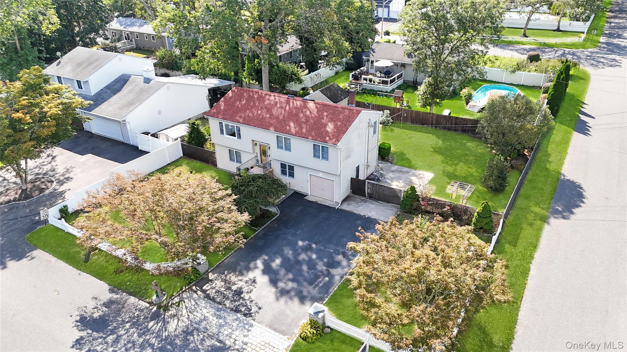 Single Family Cranford Suffolk County, NY 11950, MLS-915479-18