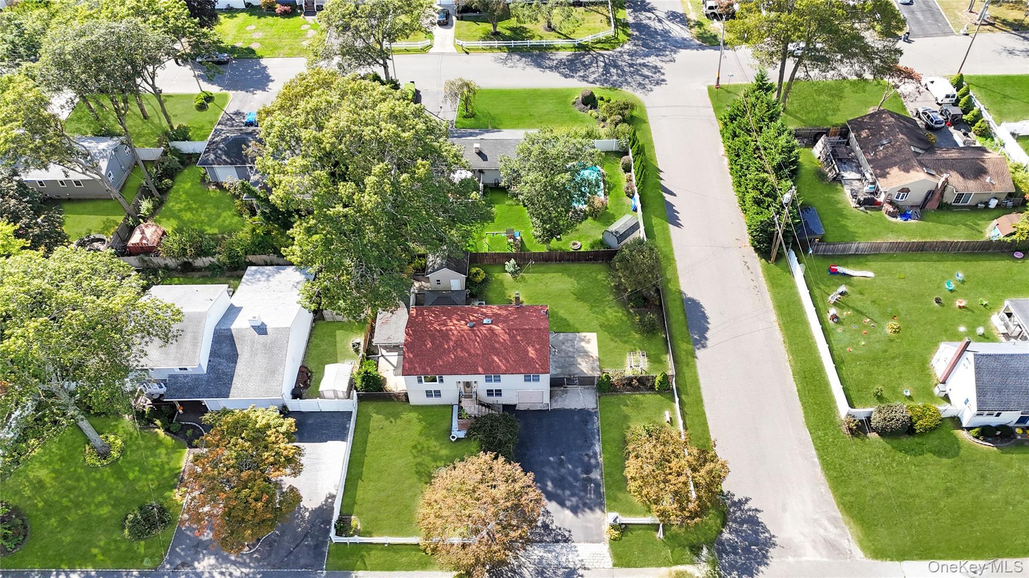 Single Family Cranford Suffolk County, NY 11950, MLS-915479-19