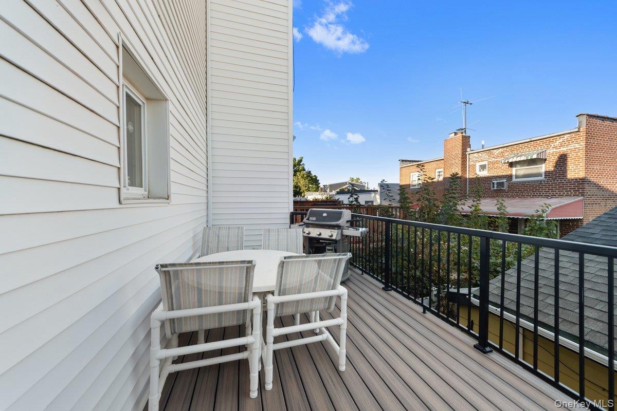 Single Family Dean  Bronx, NY 10465, MLS-915496-26