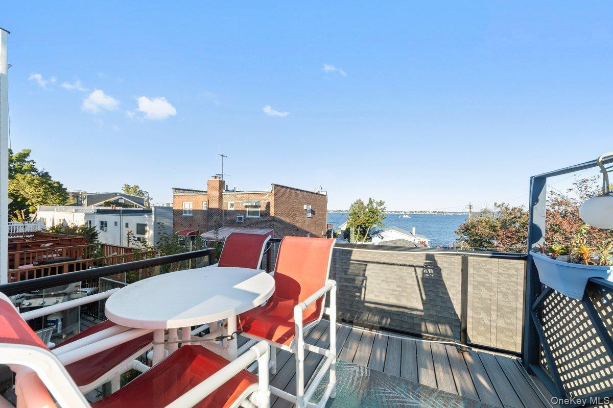 Single Family Dean  Bronx, NY 10465, MLS-915496-30