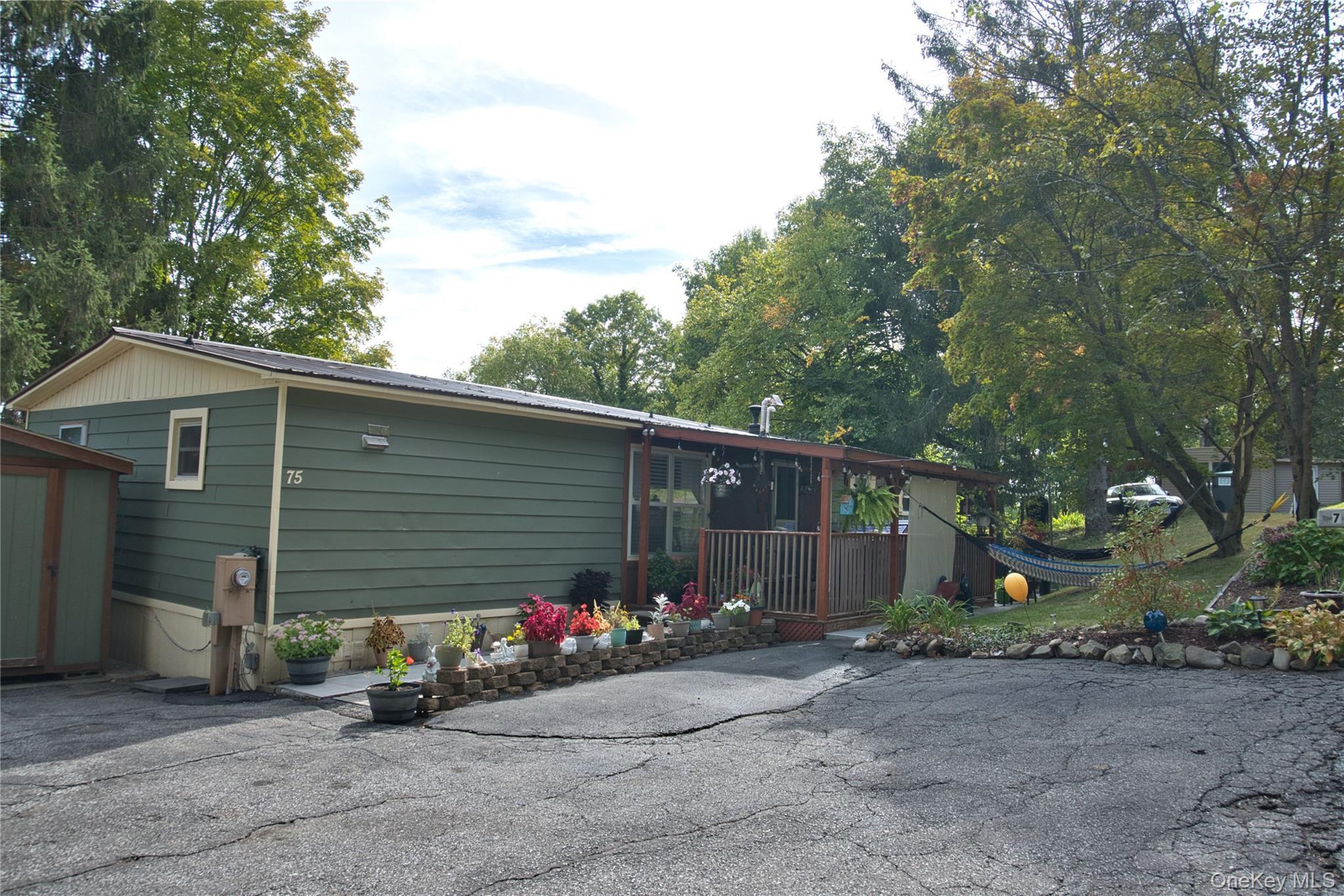 Single Family Lattintown  Orange County, NY 12550, MLS-915501-24