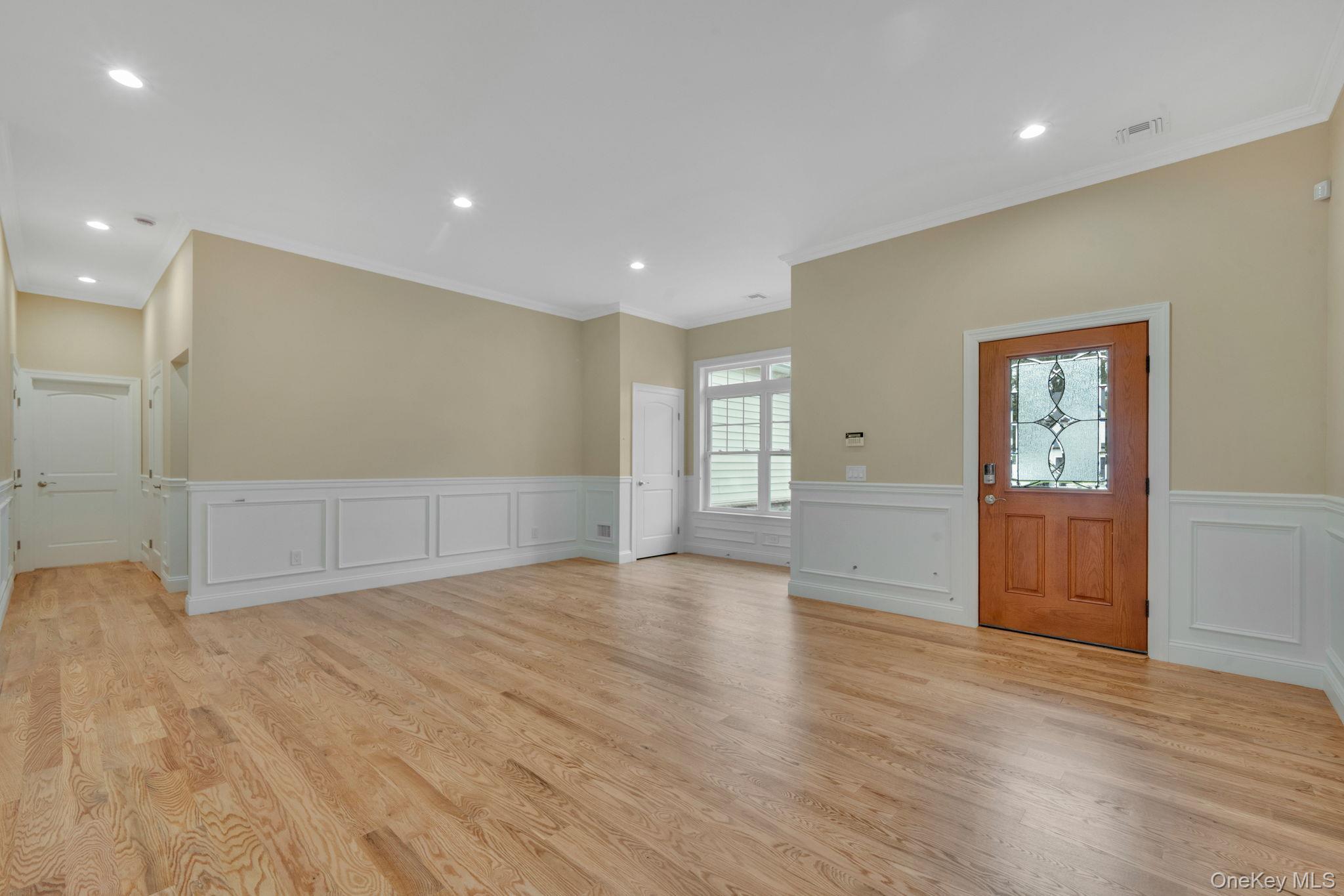 Single Family Blydenburgh Road  Suffolk County, NY 11720, MLS-915531-4