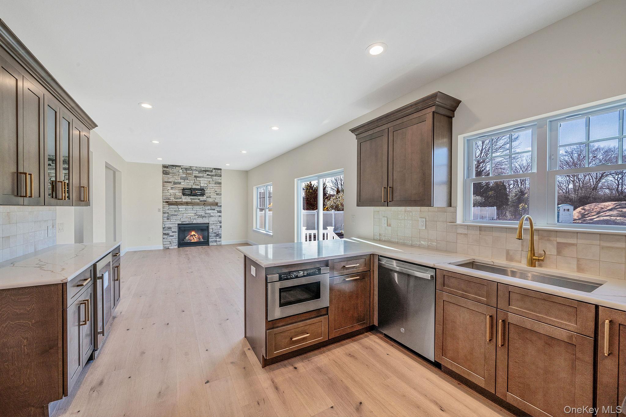 Single Family Blydenburgh Road  Suffolk County, NY 11720, MLS-915532-12