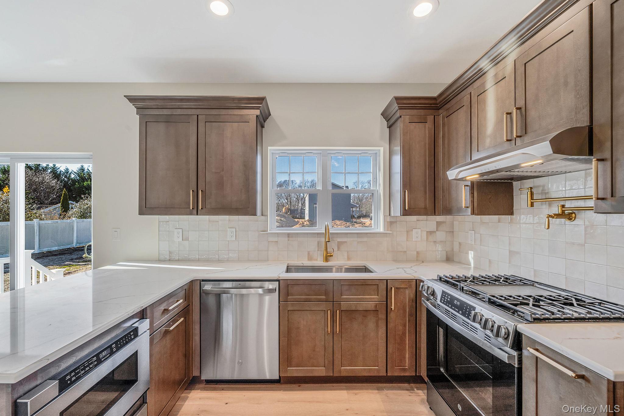 Single Family Blydenburgh Road  Suffolk County, NY 11720, MLS-915532-13