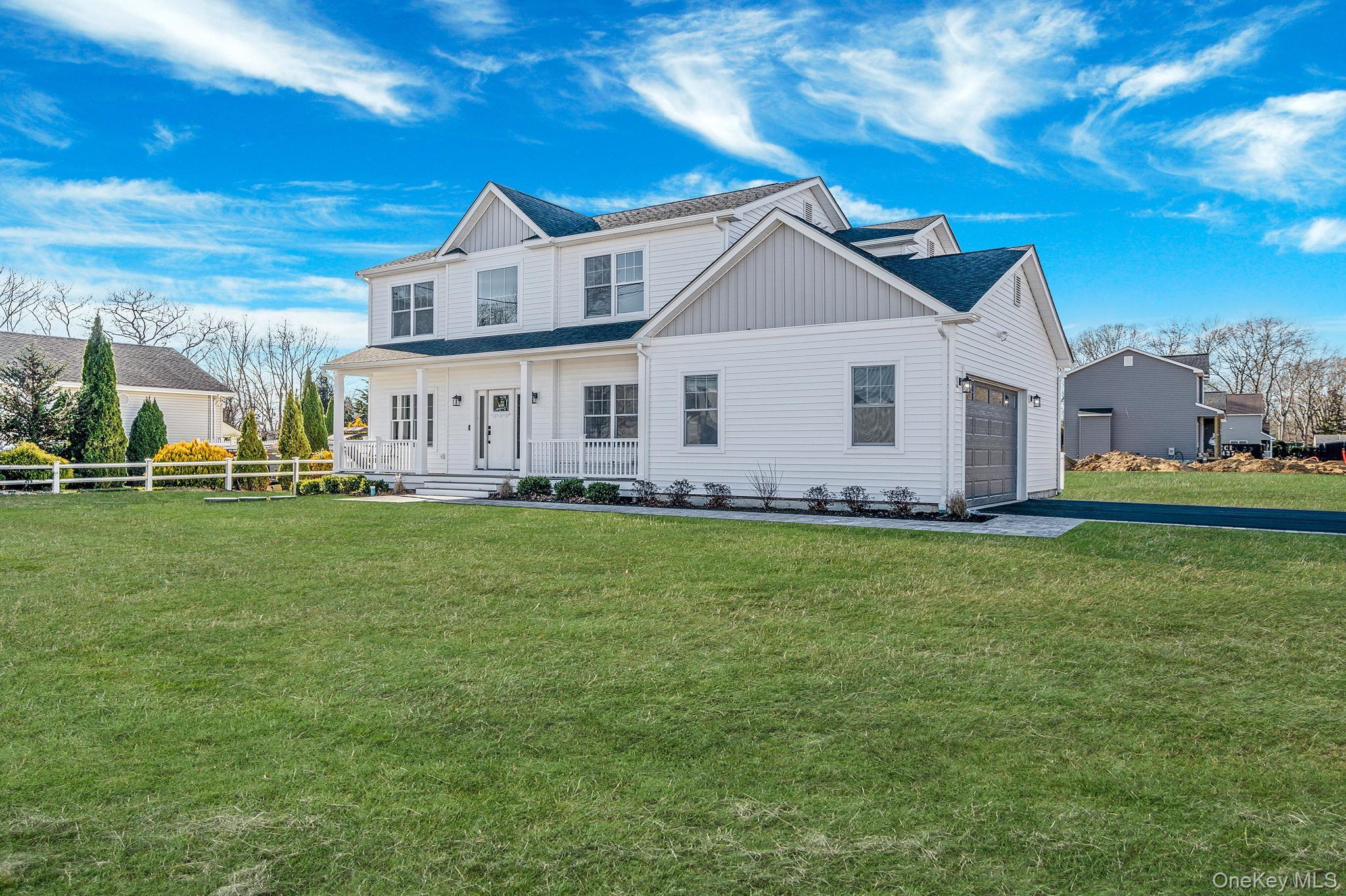 Single Family Blydenburgh Road  Suffolk County, NY 11720, MLS-915532-2