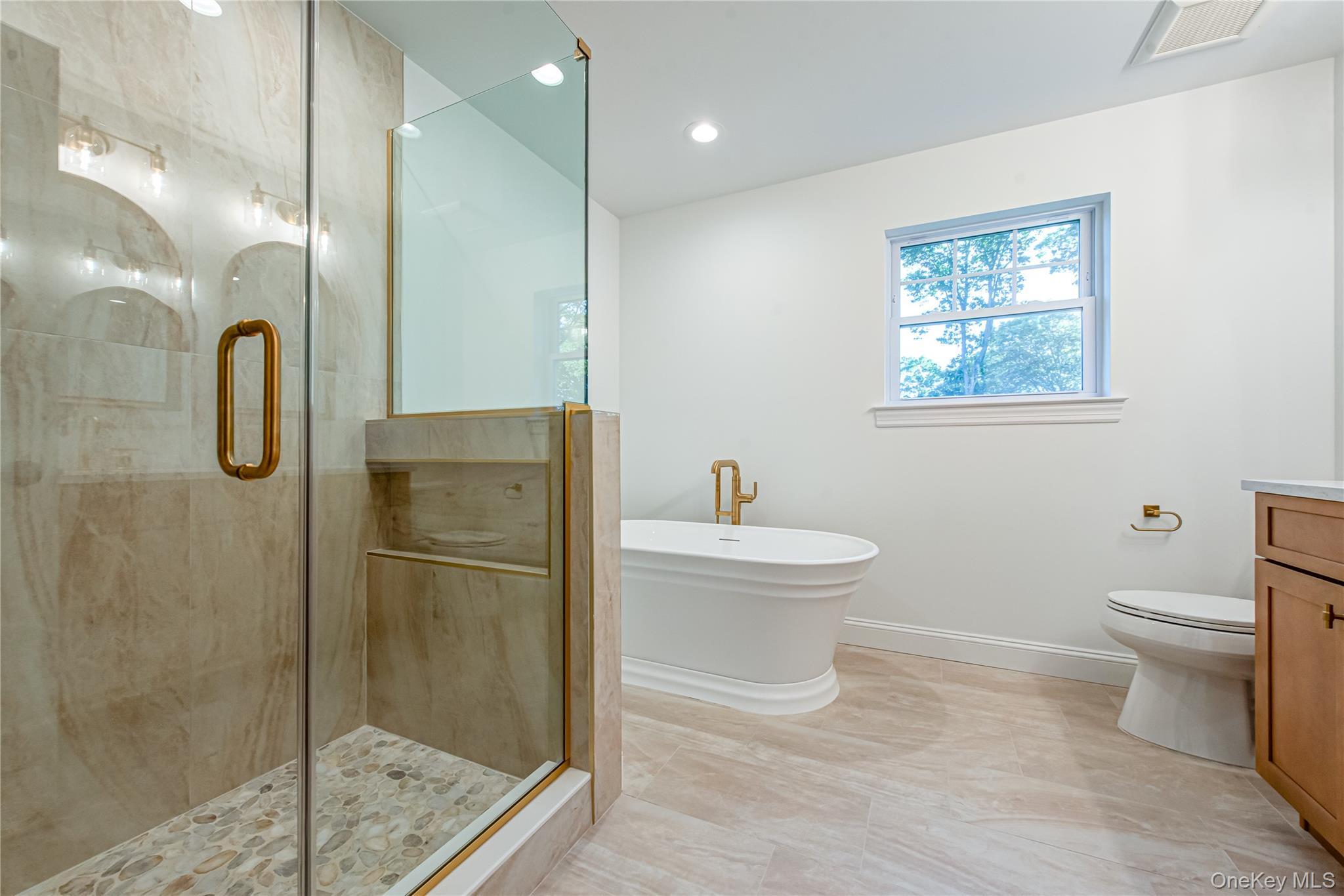 Single Family Blydenburgh Road Suffolk County, NY 11720, MLS-915534-37