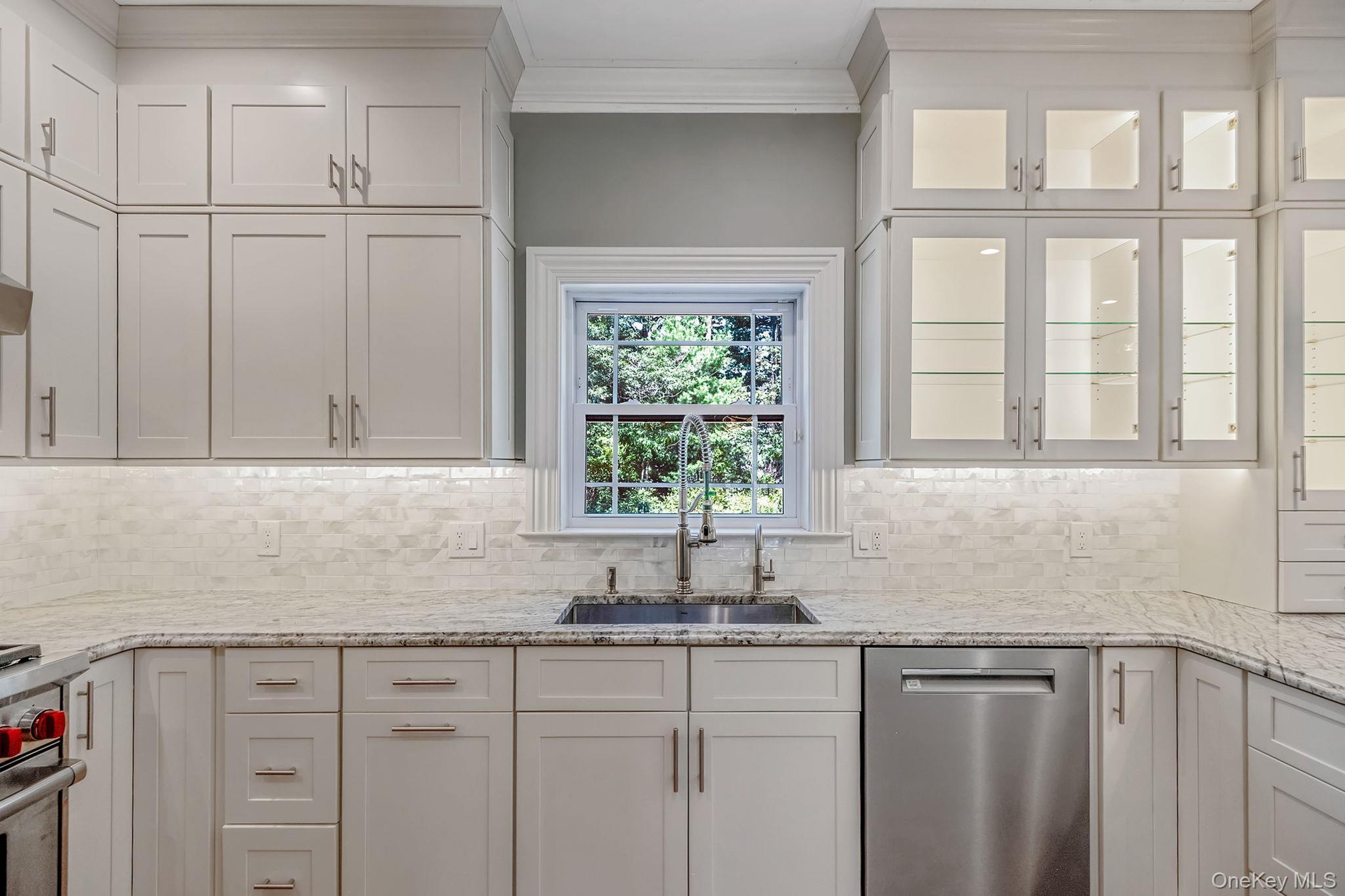 Single Family Blydenburgh  Suffolk County, NY 11720, MLS-915535-5