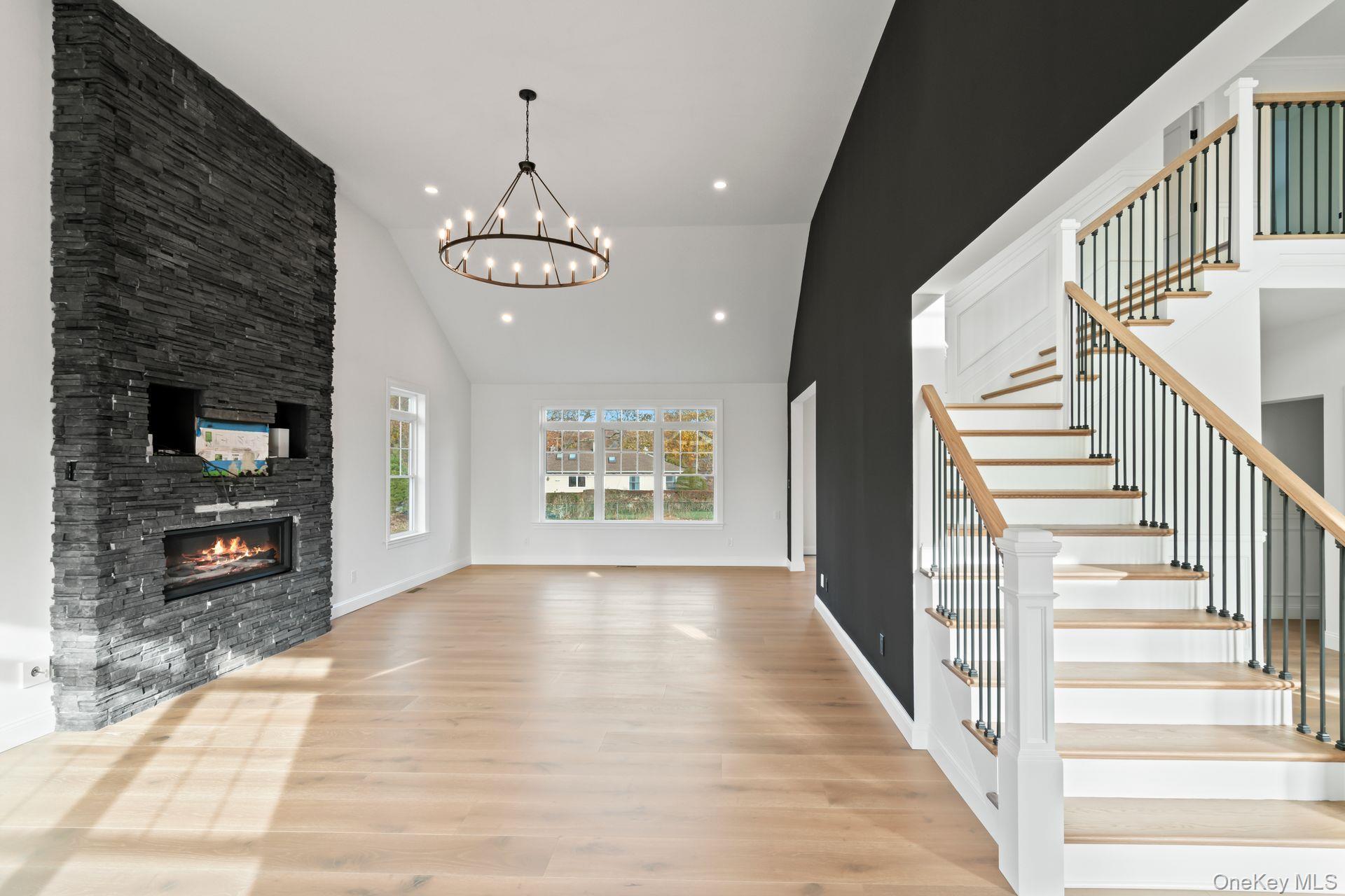 Single Family Landing Suffolk County, NY 11942, MLS-915536-6