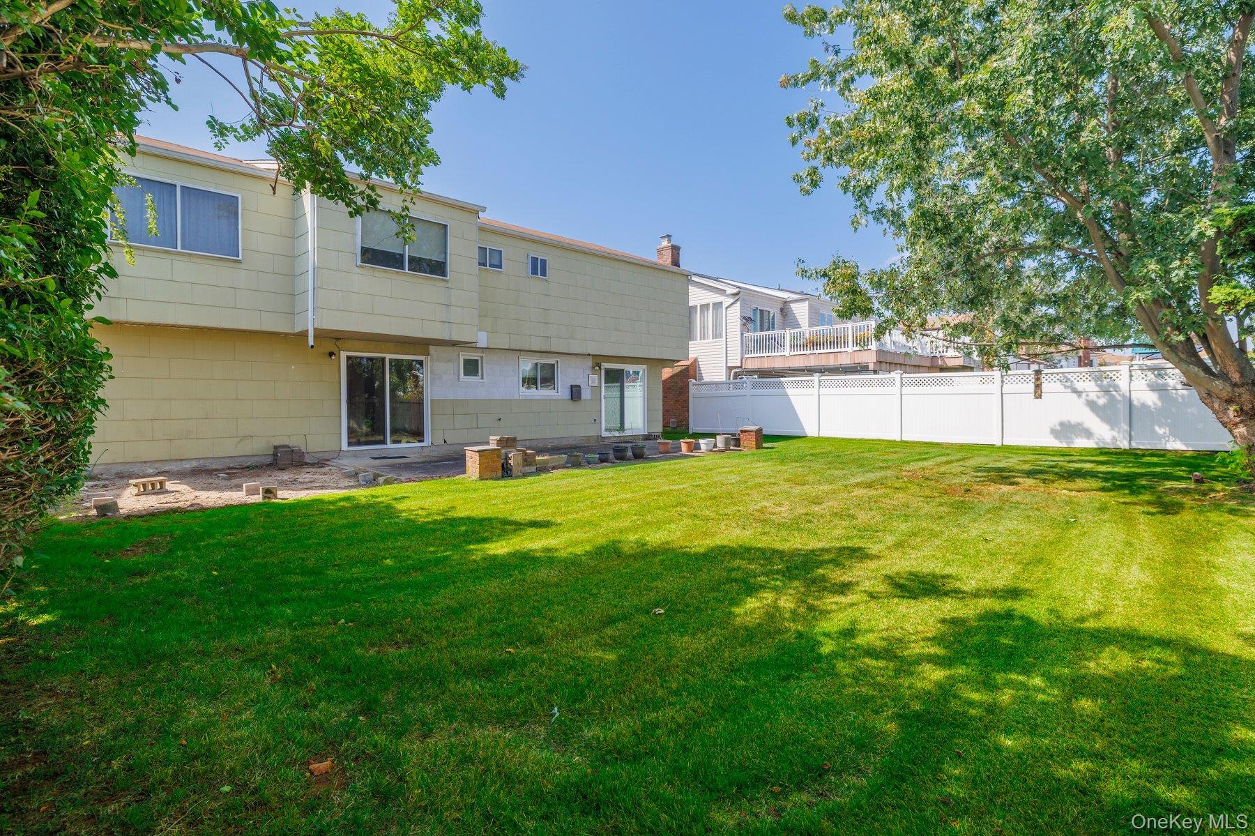 Single Family Anchor  Nassau County, NY 11572, MLS-915538-23