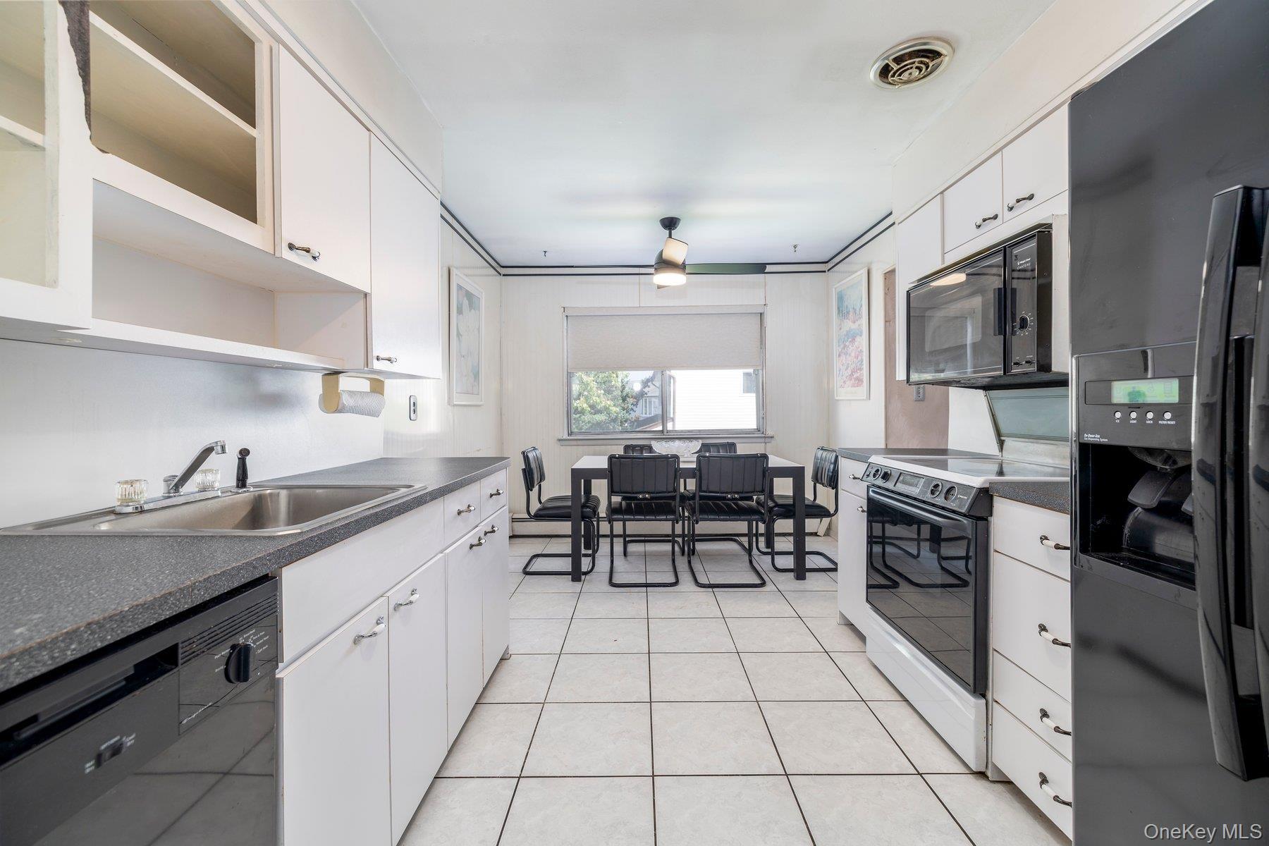 Single Family Anchor  Nassau County, NY 11572, MLS-915538-8