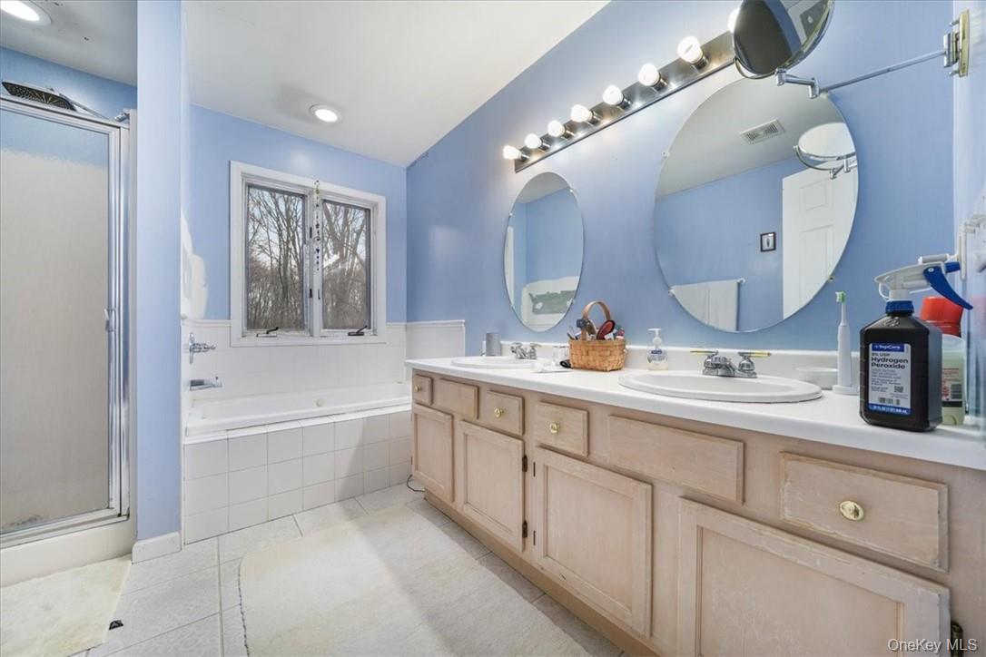 Single Family James Orange County, NY 12771, MLS-915546-23