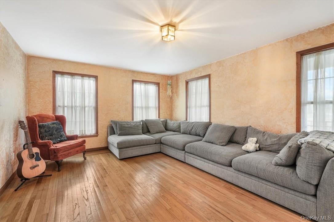 Single Family James Orange County, NY 12771, MLS-915546-8