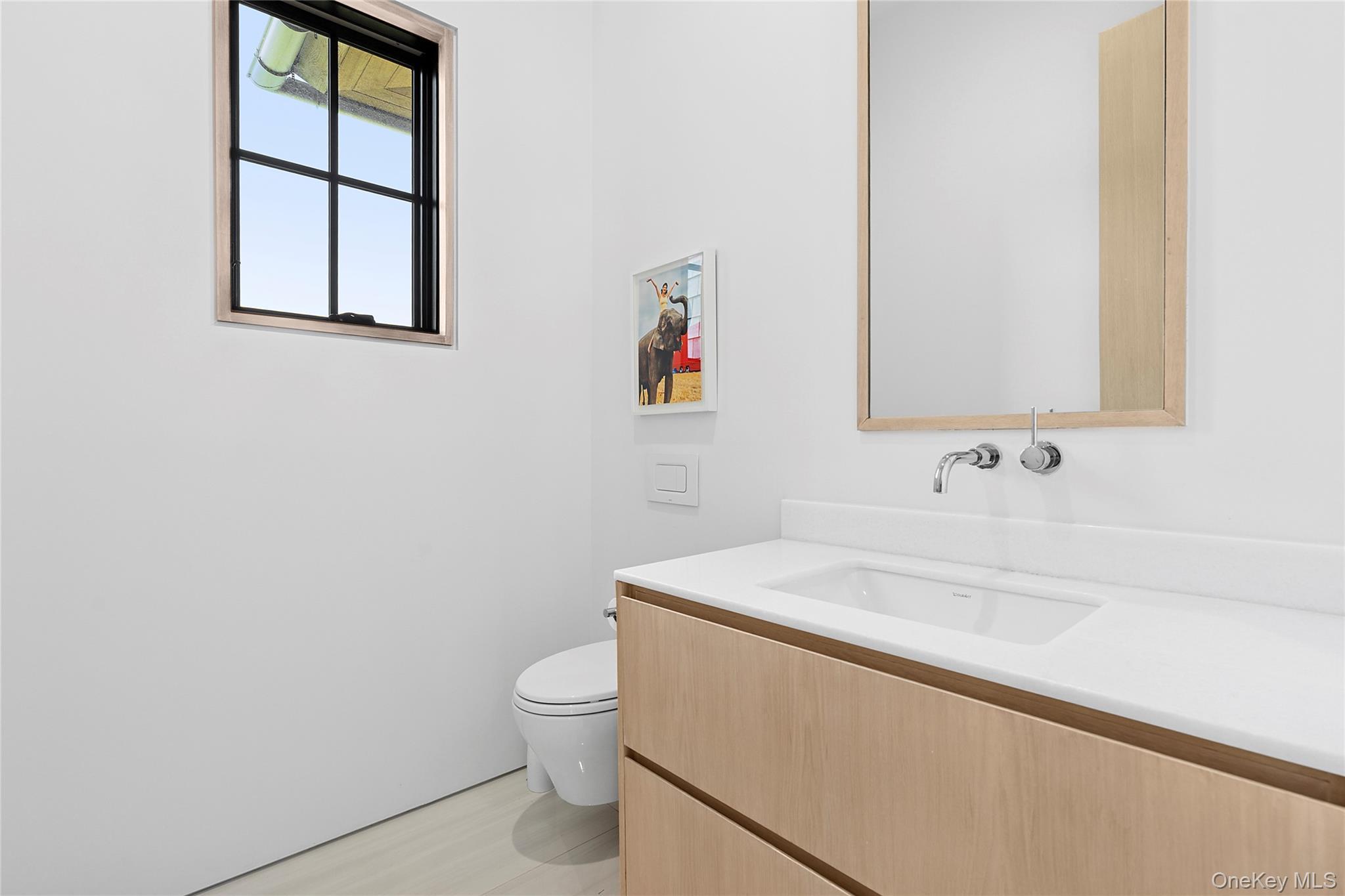 Single Family Clearview Farm Suffolk County, NY 11968, MLS-915555-15