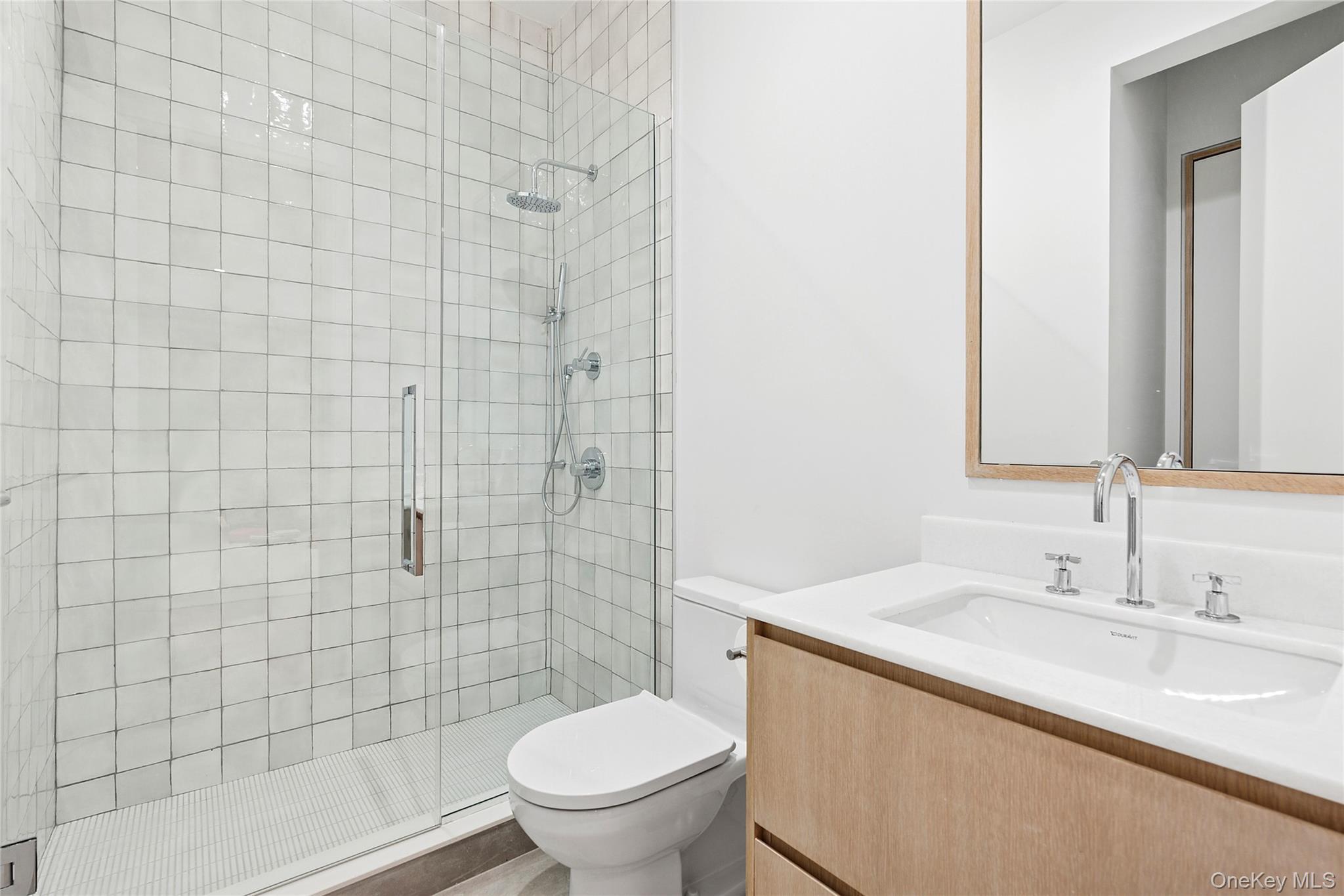 Single Family Clearview Farm Suffolk County, NY 11968, MLS-915555-17