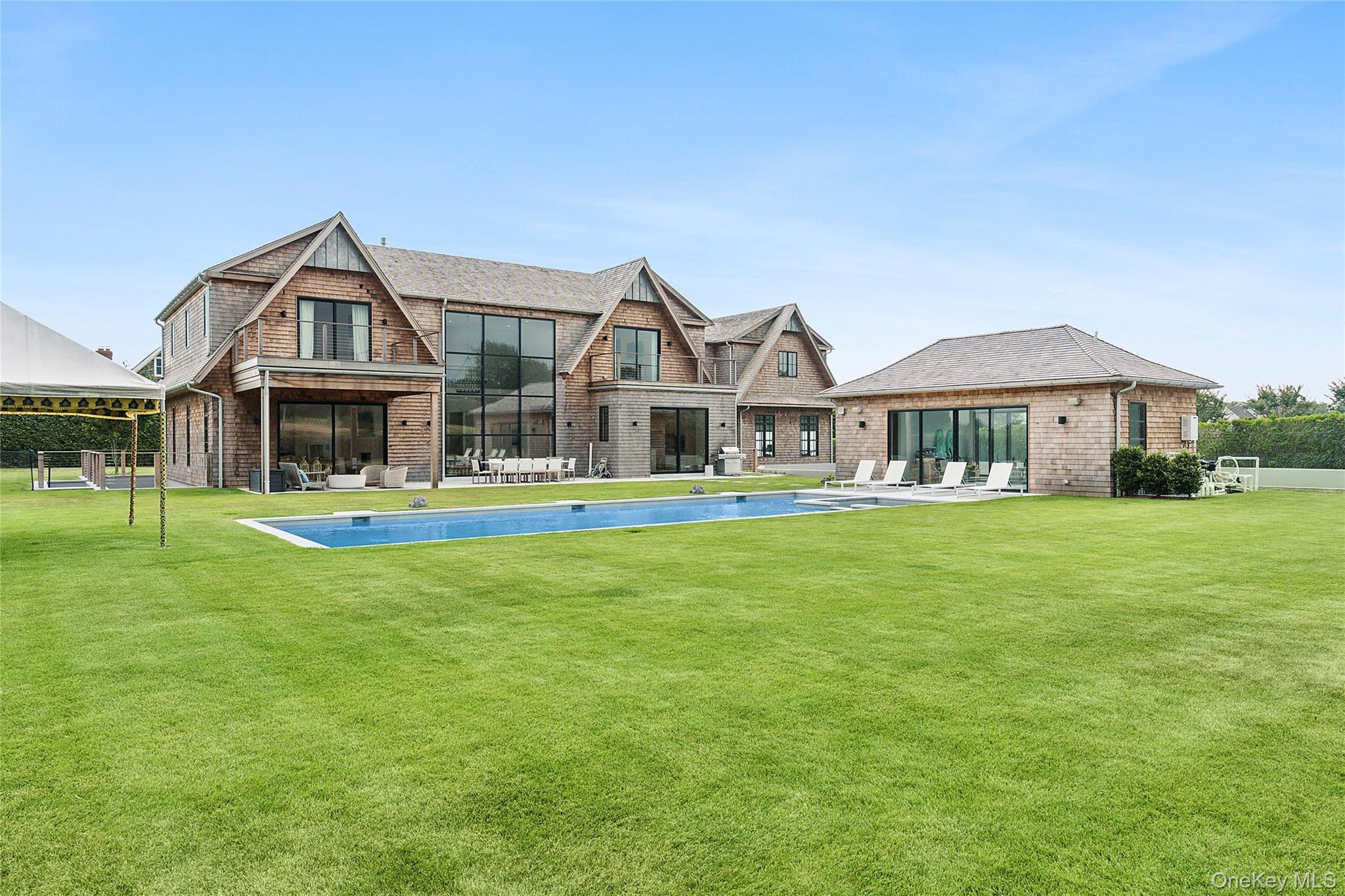 Single Family Clearview Farm Suffolk County, NY 11968, MLS-915555-4