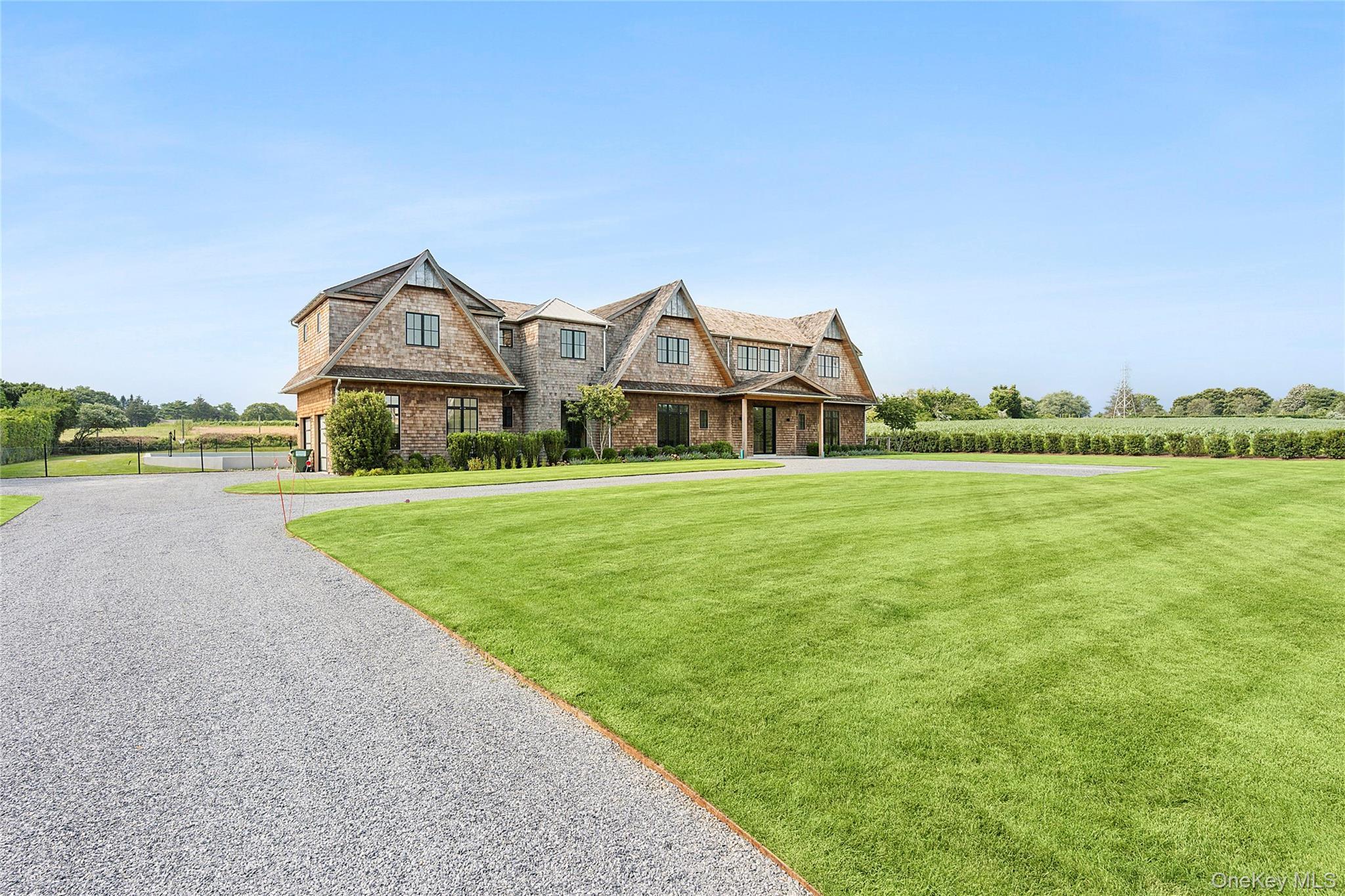 Single Family Clearview Farm Suffolk County, NY 11968, MLS-915555-7