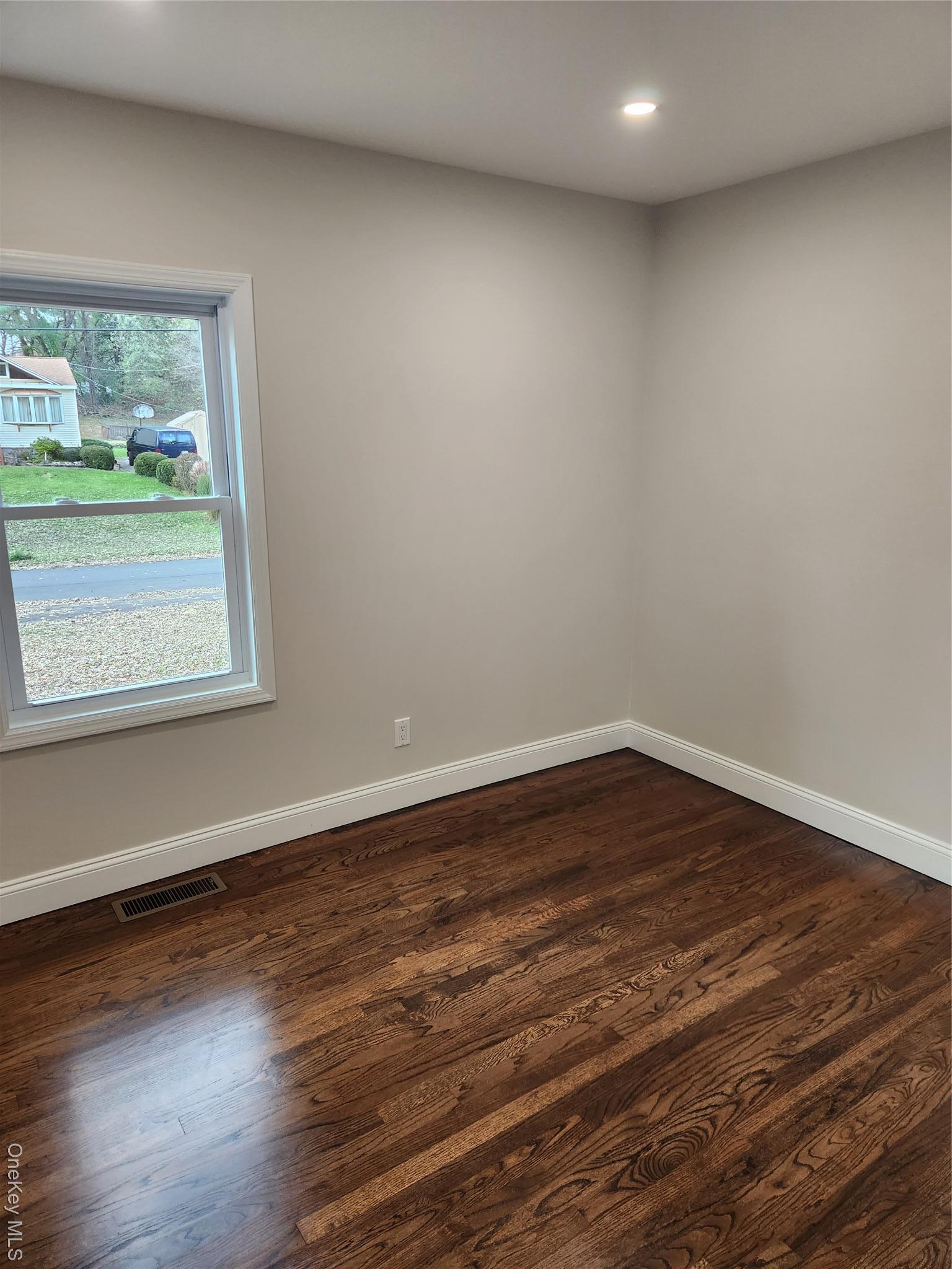 Single Family Maple  Orange County, NY 10990, MLS-915567-9