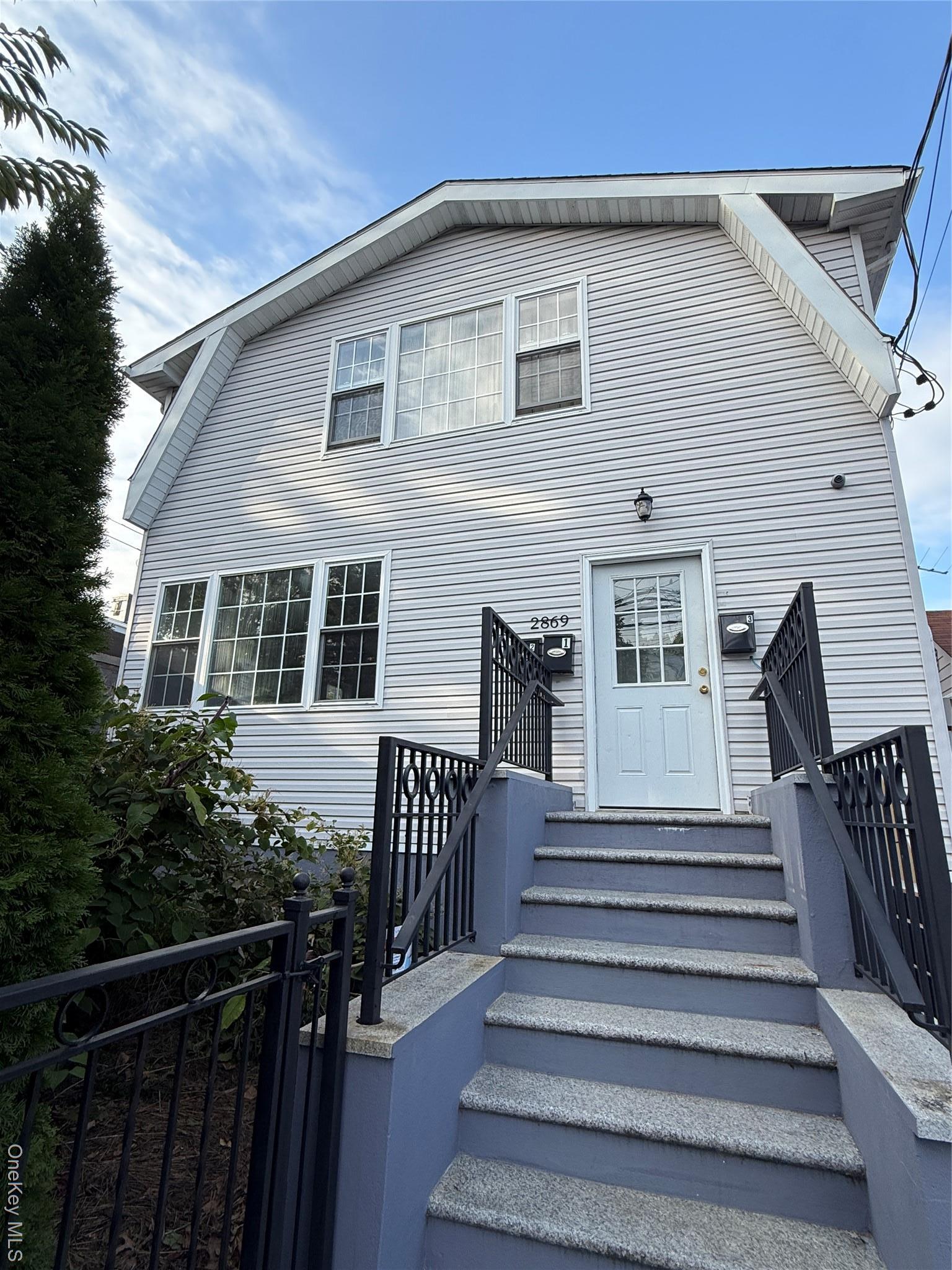 Single Family Wellman Bronx, NY 10461, MLS-915575-2