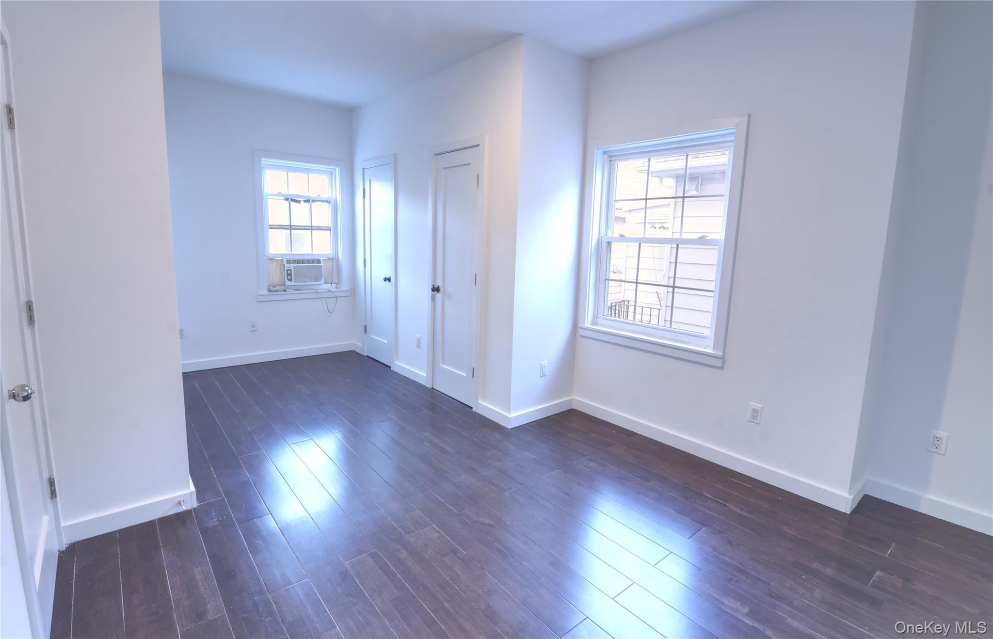 Single Family Wellman Bronx, NY 10461, MLS-915575-21