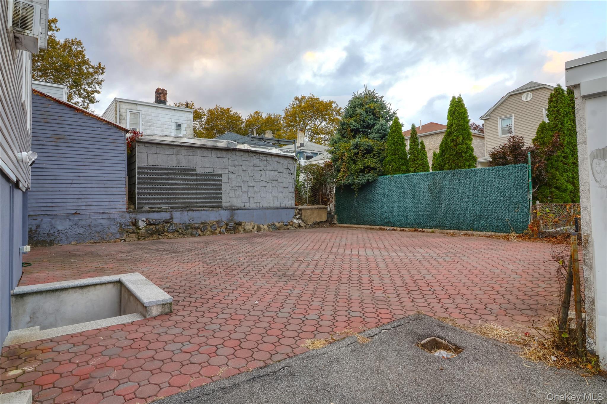 Single Family Wellman Bronx, NY 10461, MLS-915575-25