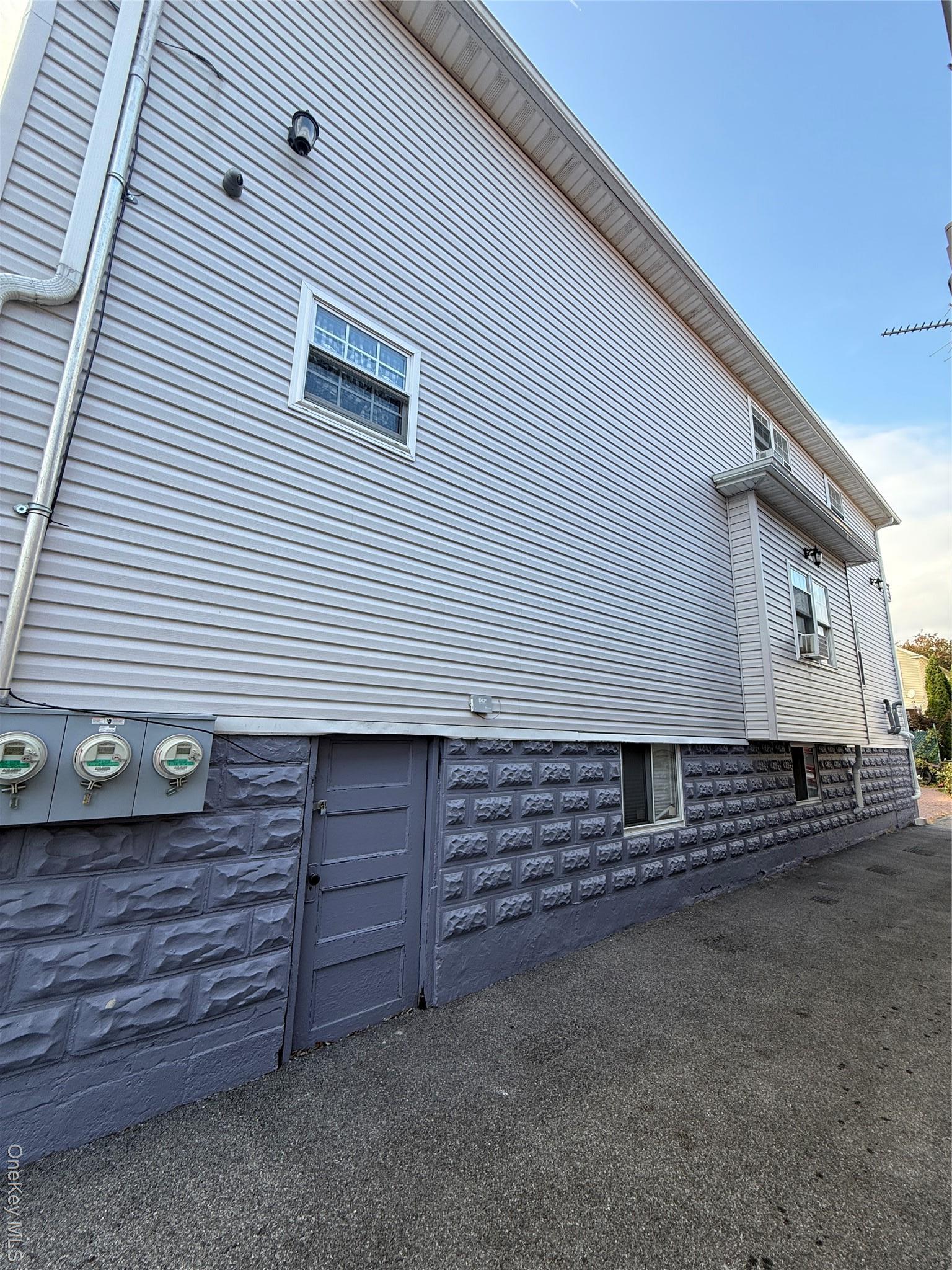 Single Family Wellman Bronx, NY 10461, MLS-915575-4