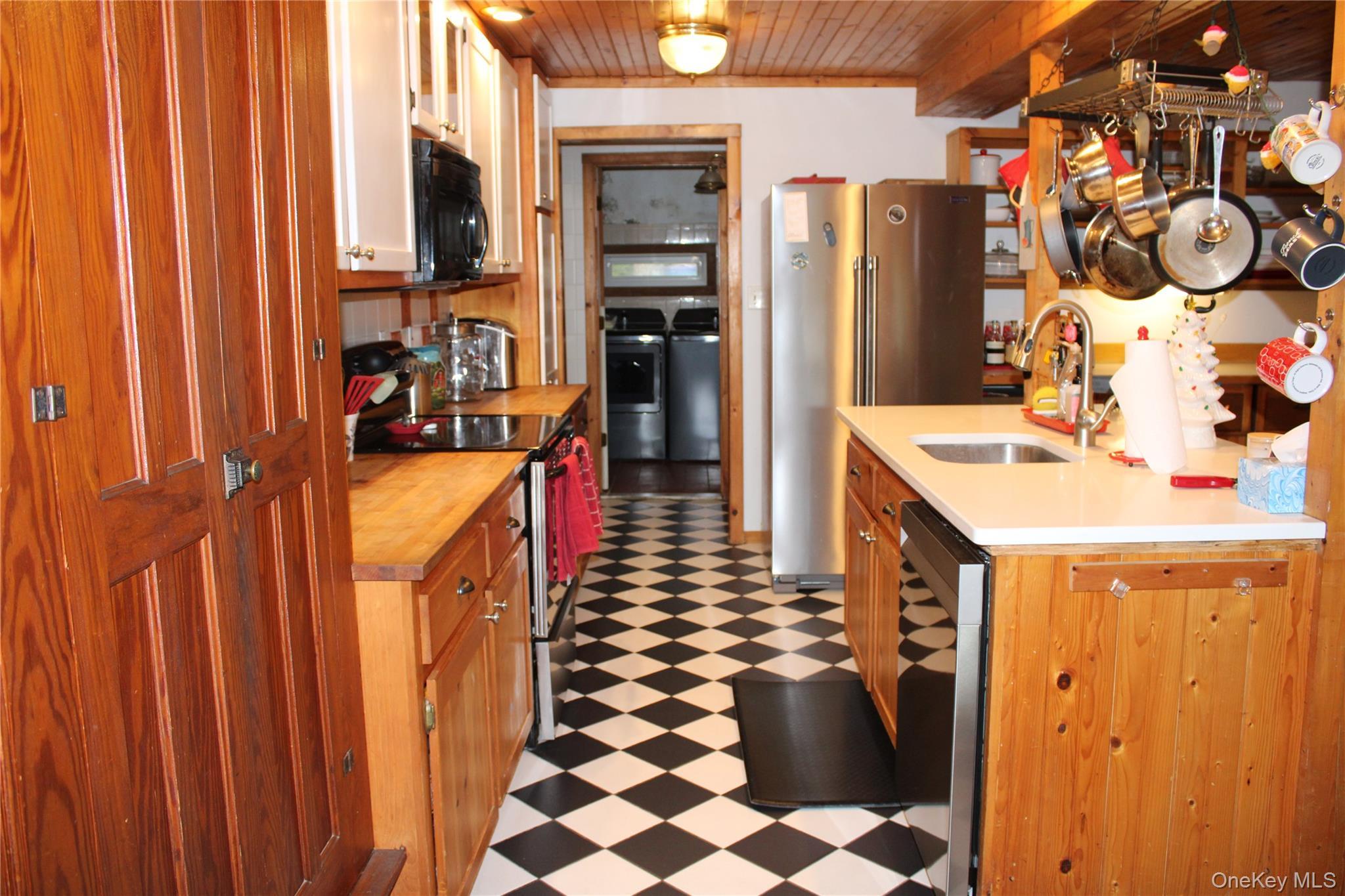 Single Family Shandelee  Sullivan County, NY 12758, MLS-915581-20