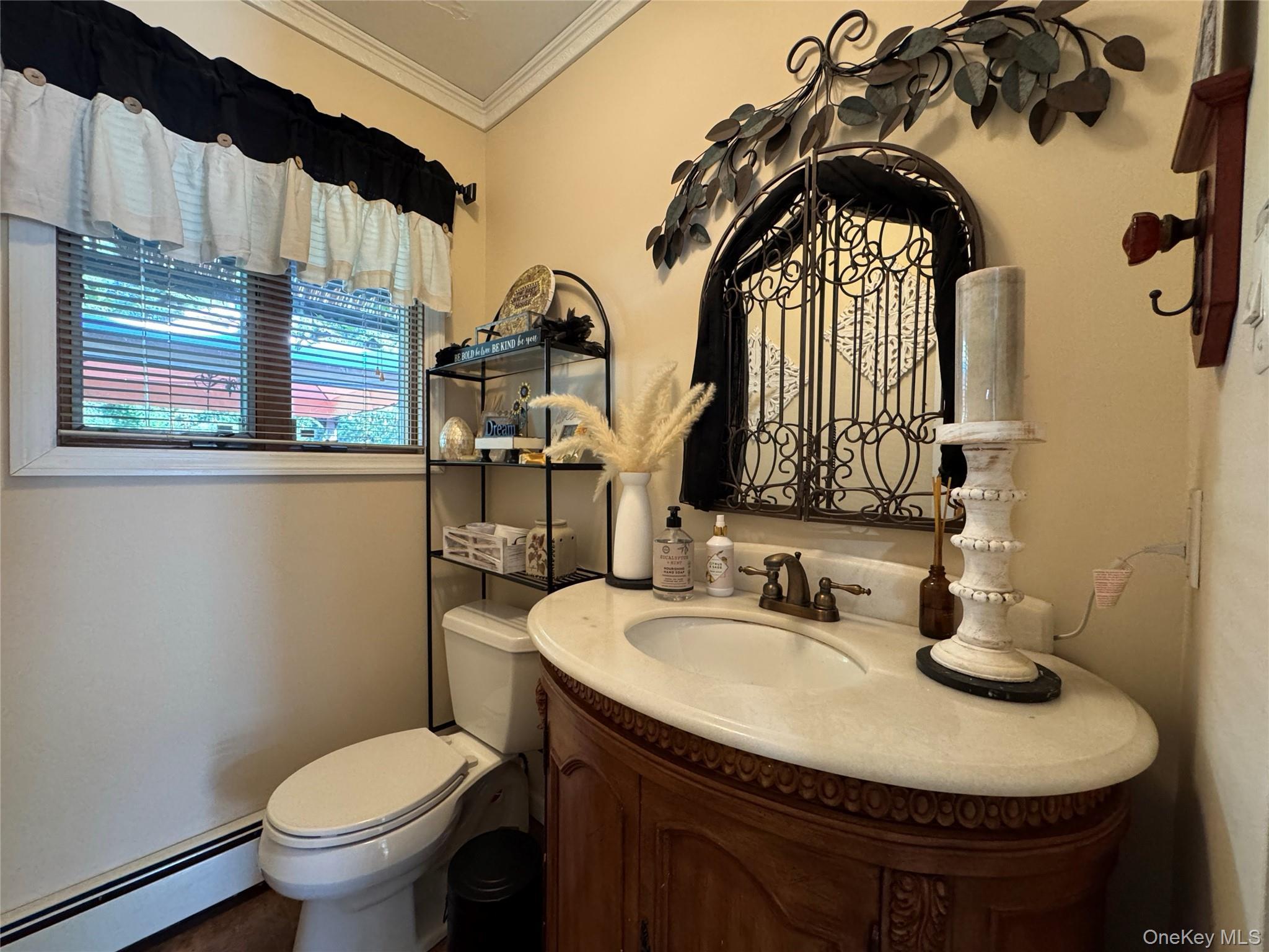 Single Family Kingston  Suffolk County, NY 11766, MLS-915603-6