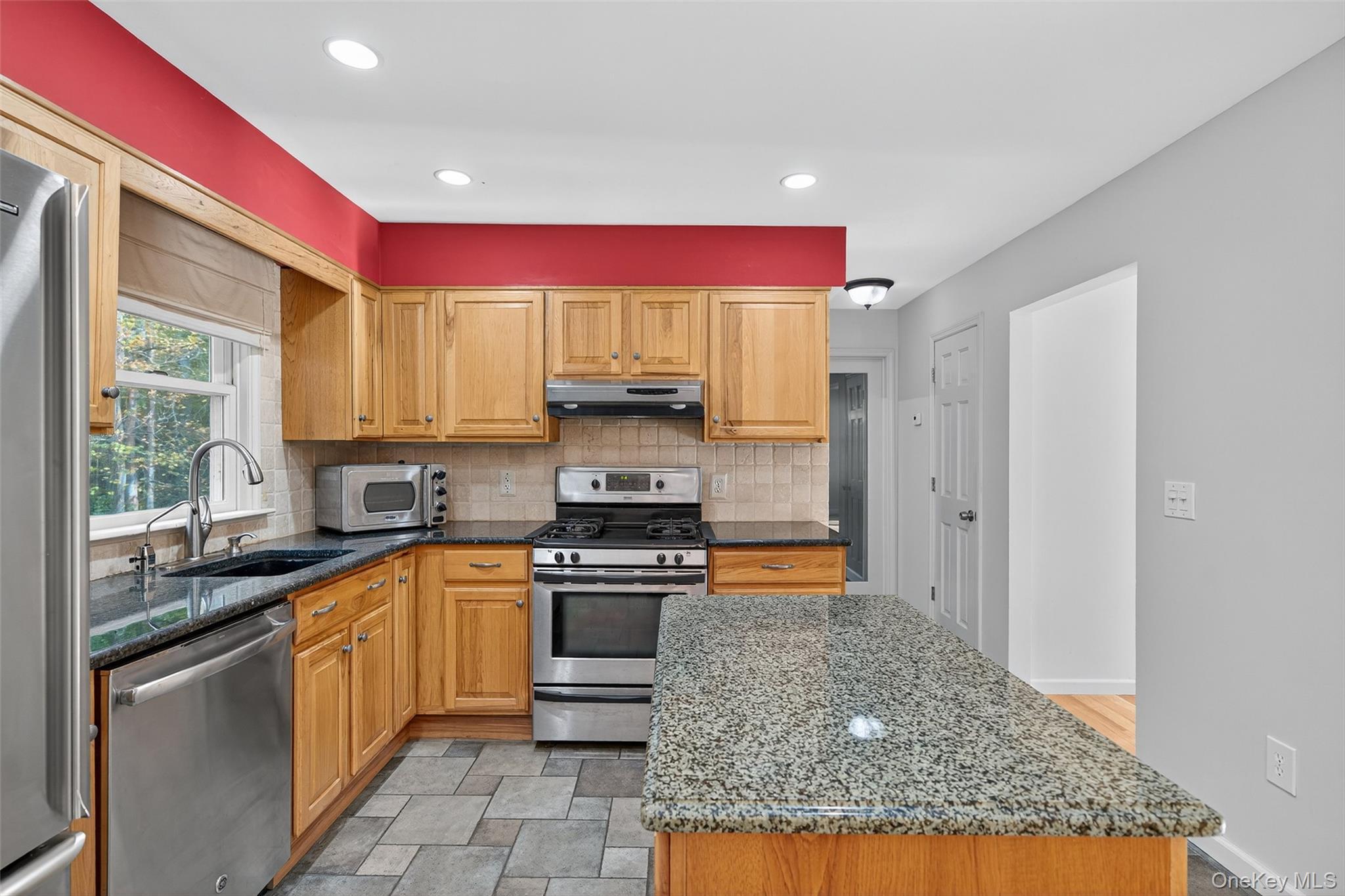 Single Family Nelson Orange County, NY 10950, MLS-915604-12