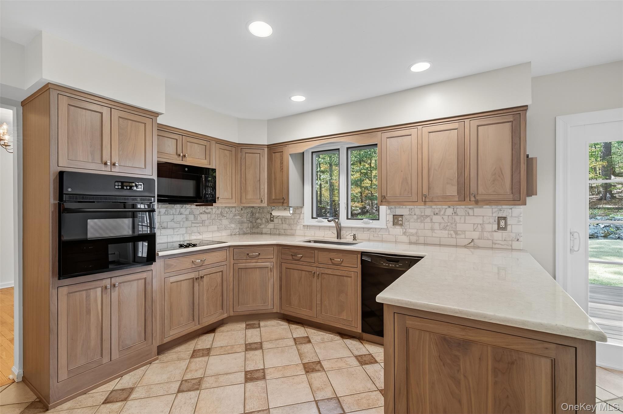 Single Family Livingston  Ulster County, NY 12498, MLS-915624-13