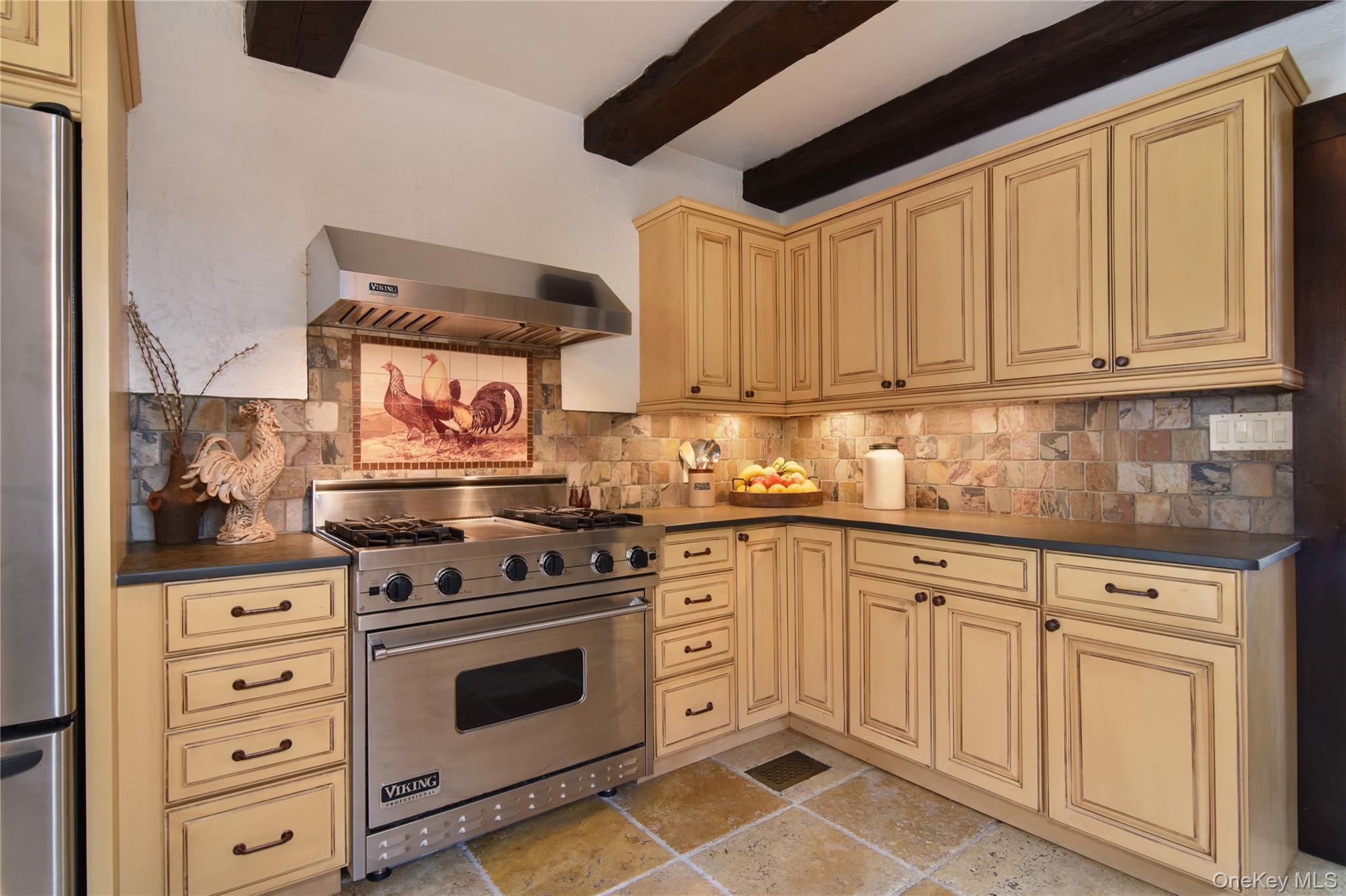 Single Family Kneeland Westchester County, NY 10705, MLS-915634-21