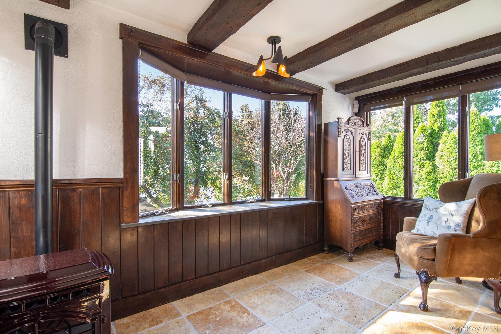 Single Family Kneeland Westchester County, NY 10705, MLS-915634-22